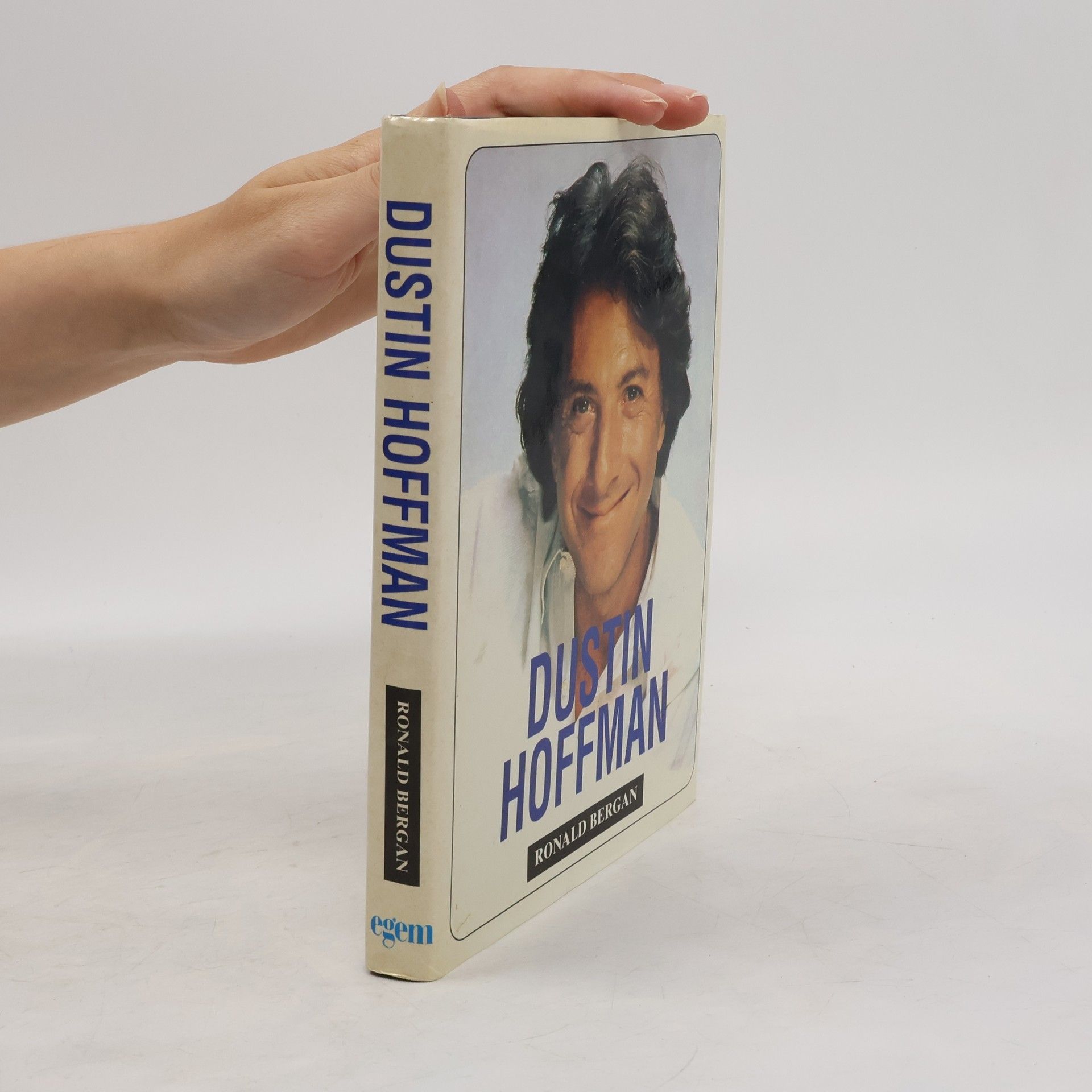 Ronald Bergan Dustin Hoffman