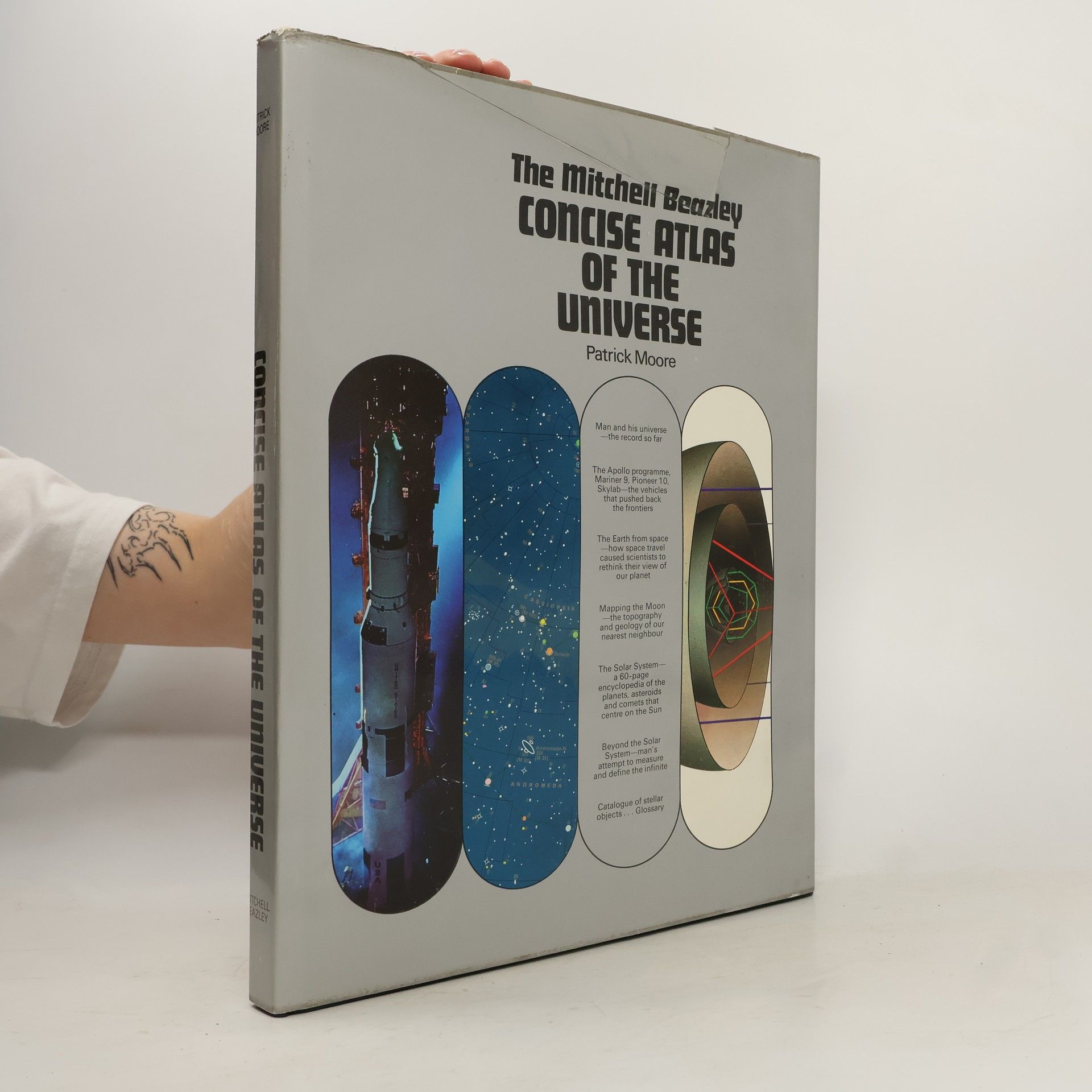 Patrick Moore The Mitchell Beazley concise atlas of the universe