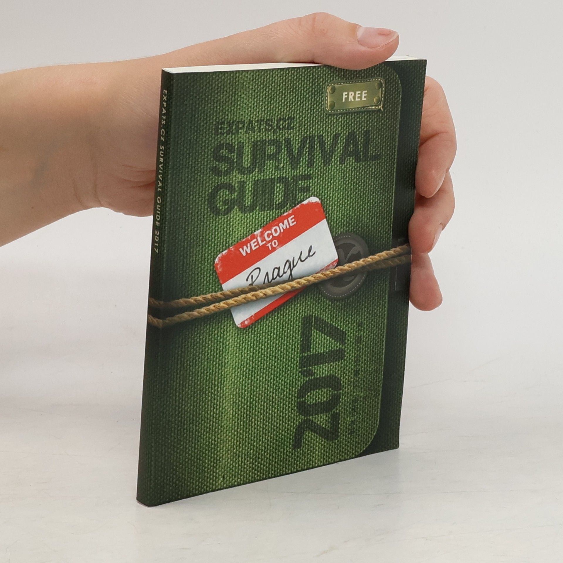 Auteurscollectief Expats Survival Guide 2017