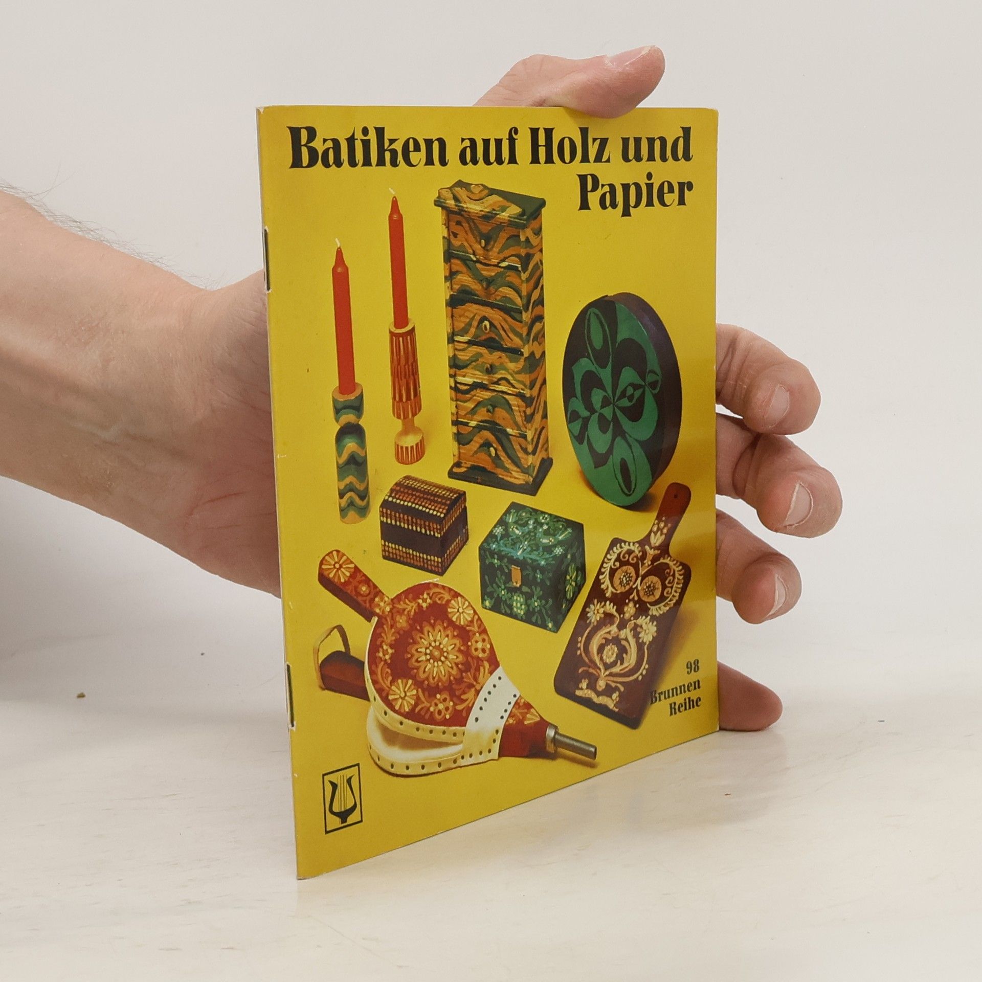 Elisabeth Hammer Batiken auf Holz und Papier