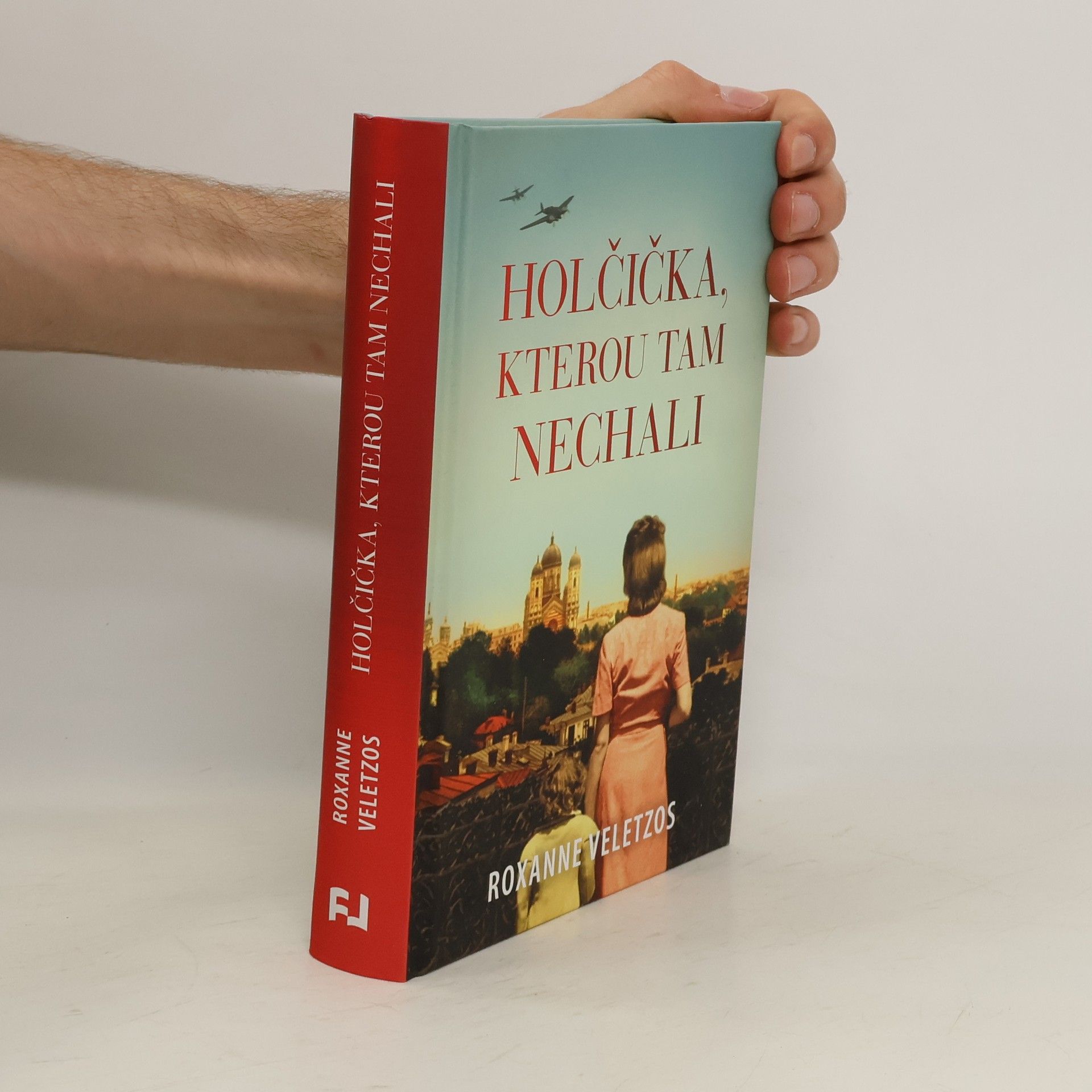Roxanne Veletzos Holčička, kterou tam nechali