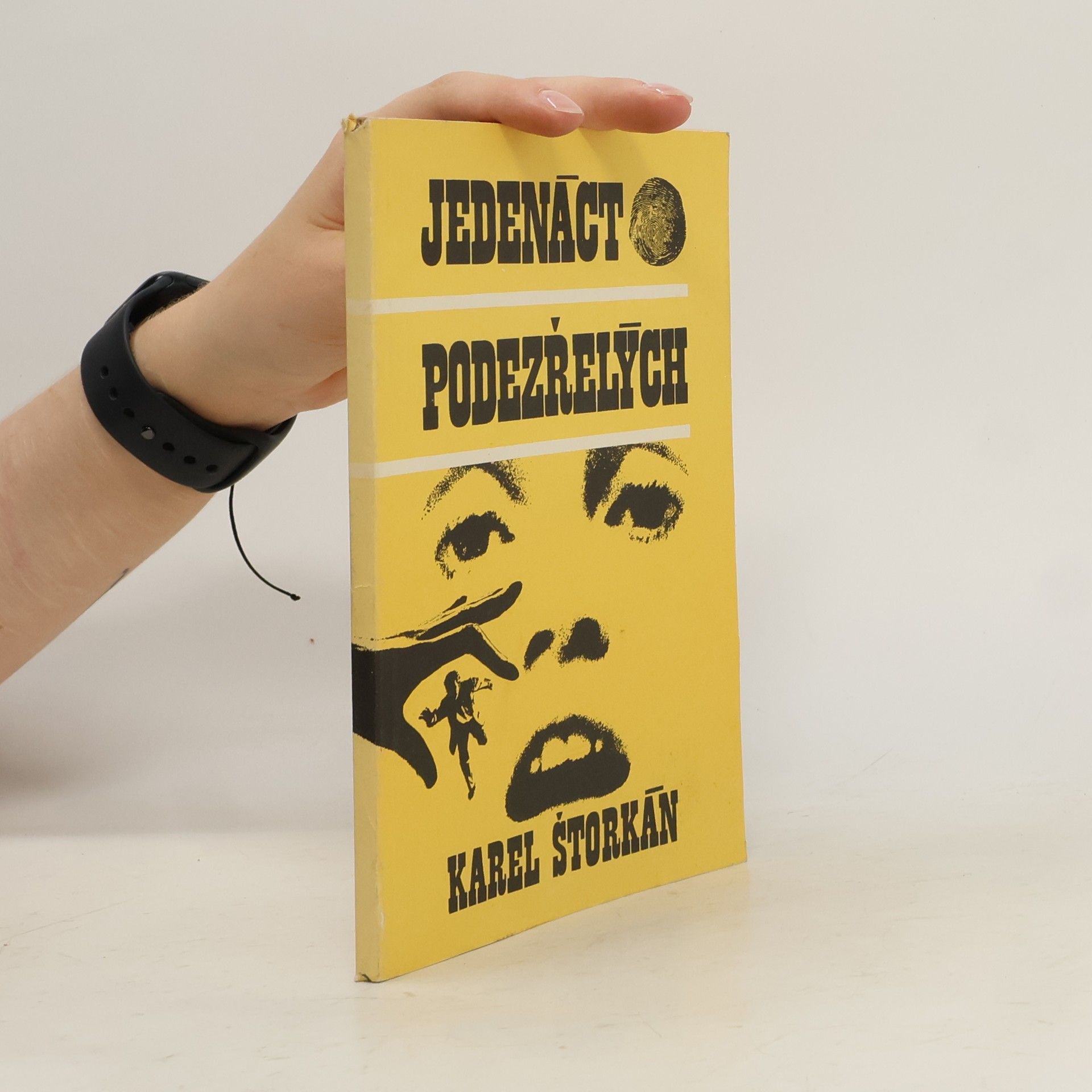 Karel Štorkán Jedenáct podezřelých
