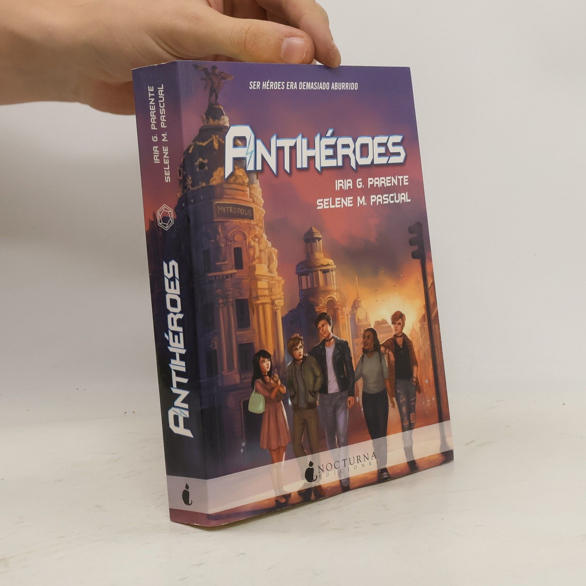 Various authors Antihéroes