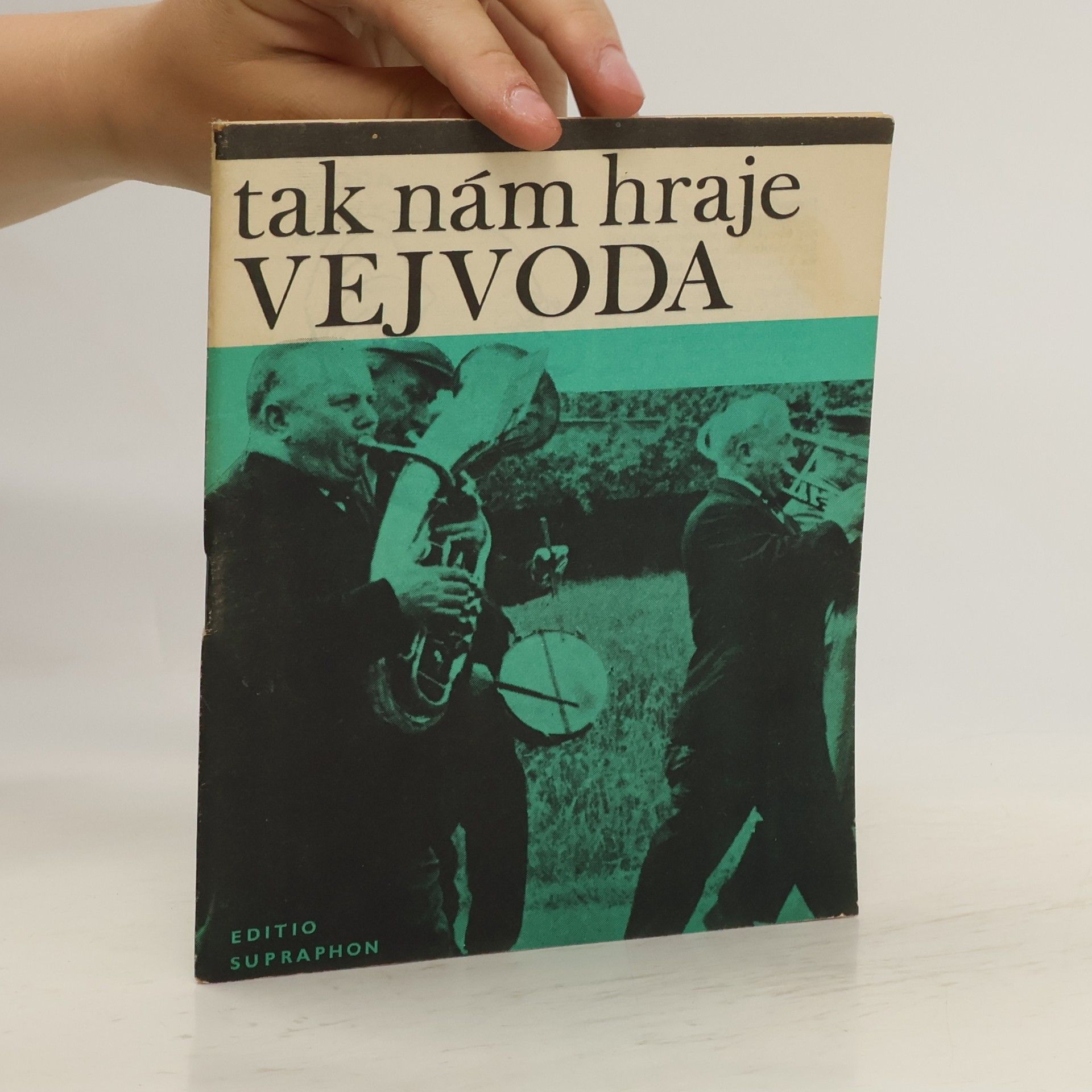 Bedřich Nikodem Tak nám hraje Vejvoda