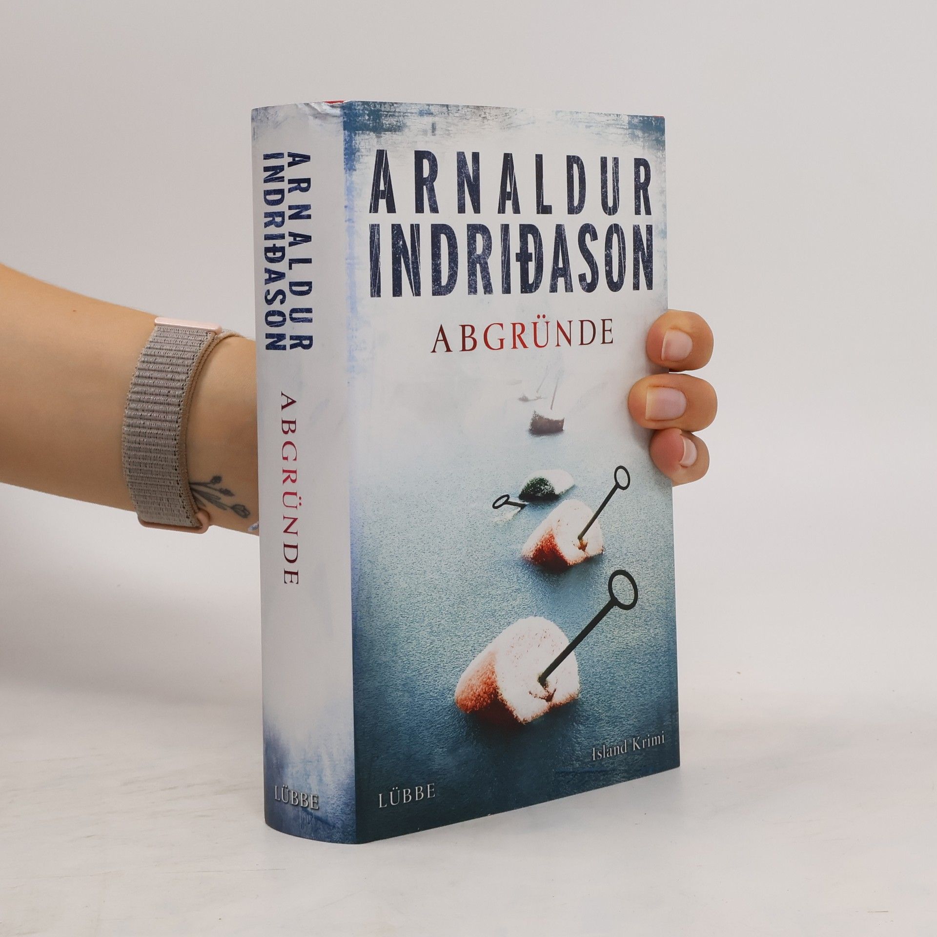 Arnaldur Indriðason Abgründe