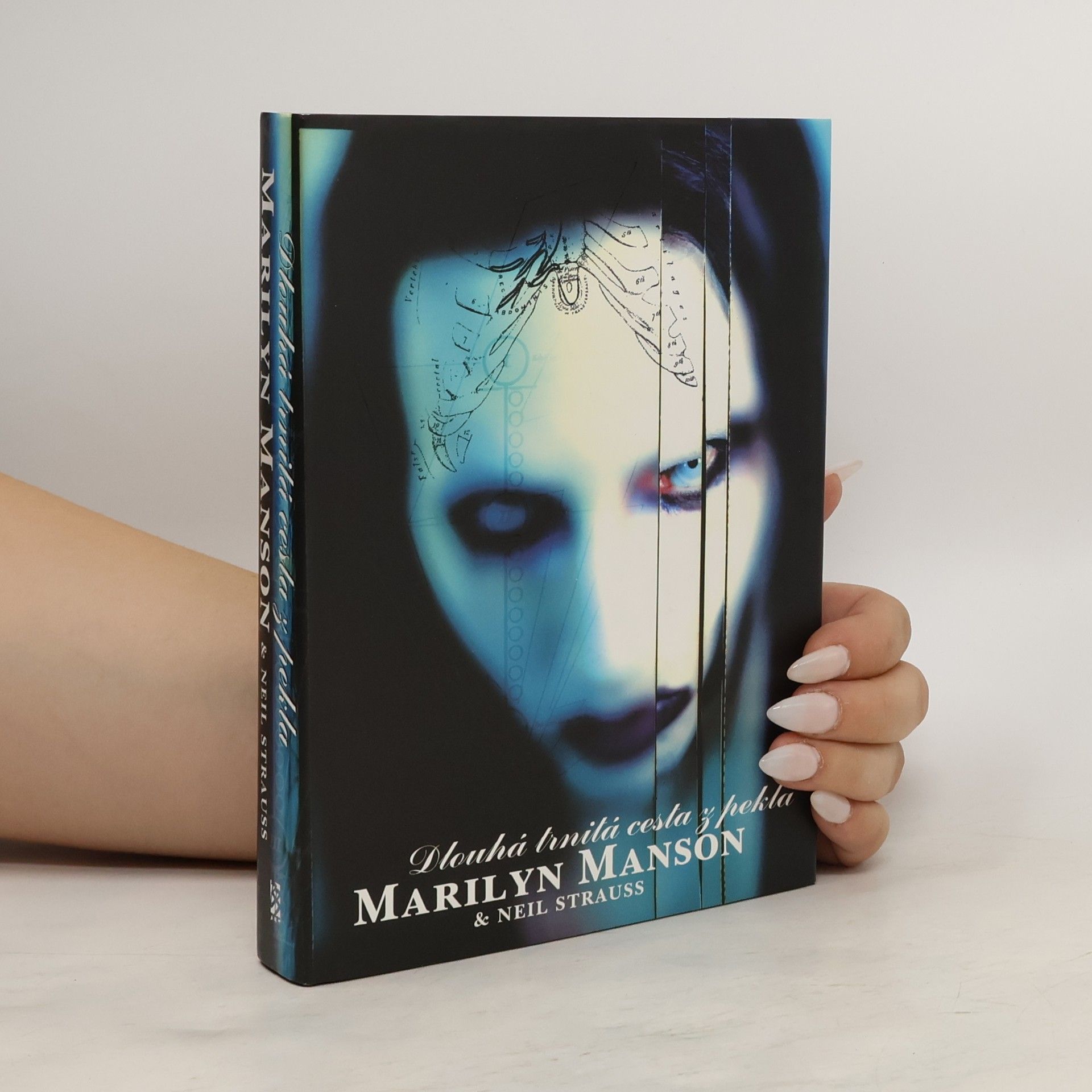 Marilyn Manson Dlouhá trnitá cesta z pekla