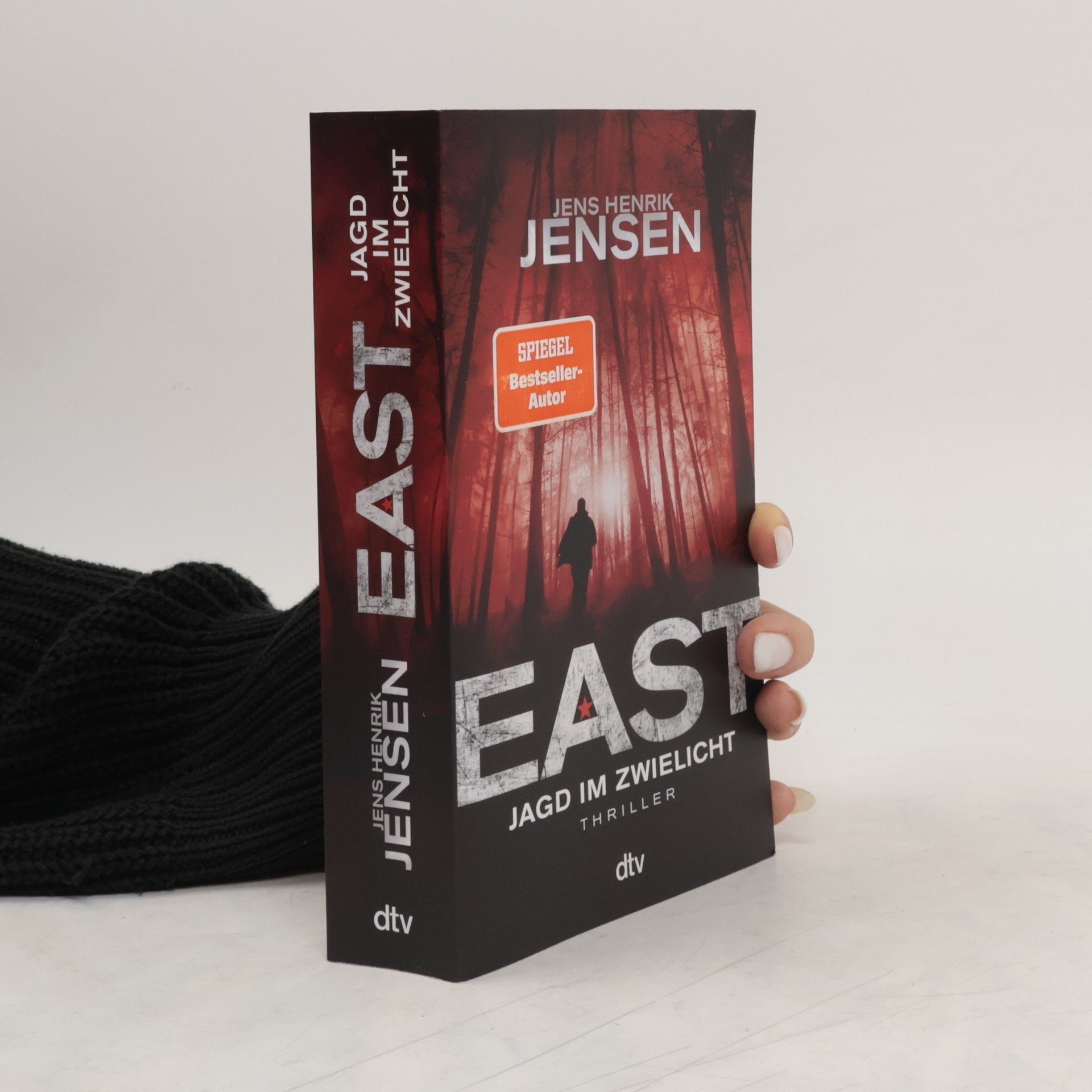 Jens Henrik Jensen EAST. Jagd im Zwielicht