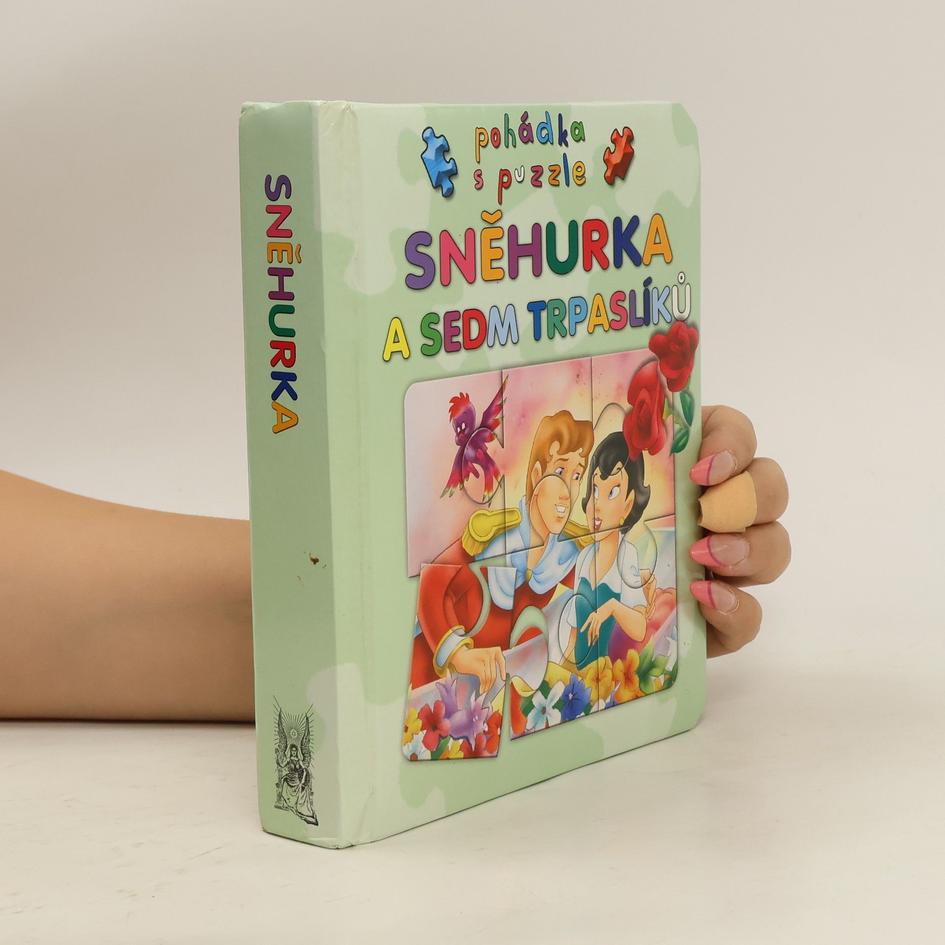 Collective Sněhurka a sedm trpaslíků : pohádka s puzzle