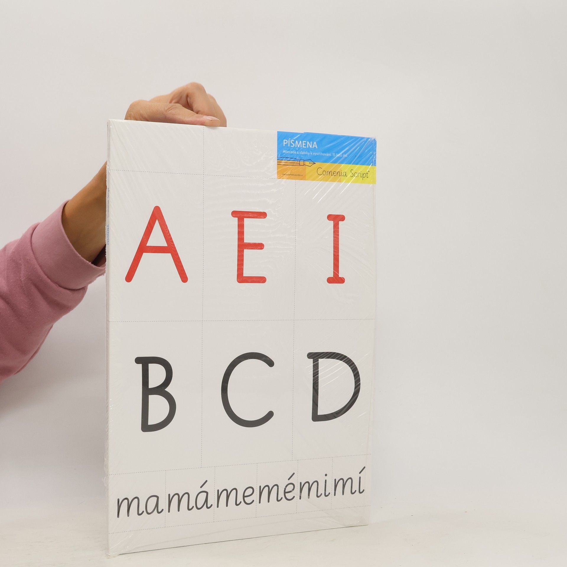 Radana Lencova Comenia Script: Písmena k vystřihování