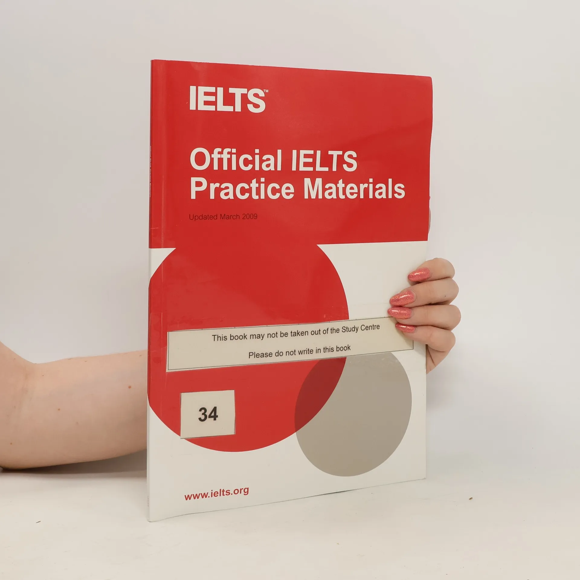 Official IELTS practice materials | kolektiv | English | Book