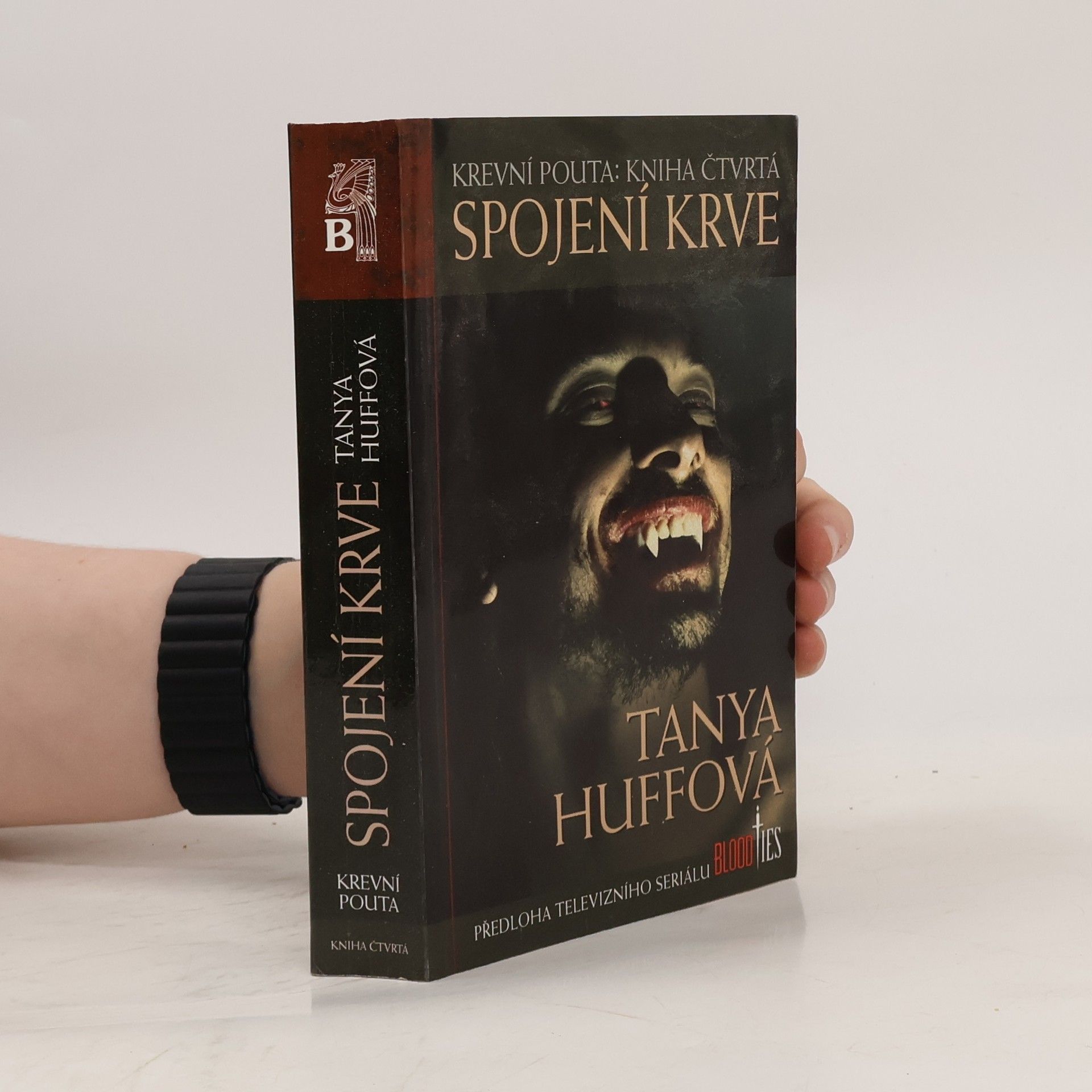 Tanya Sue Huff Krevní pouta. Kniha čtvrtá, Spojení krve