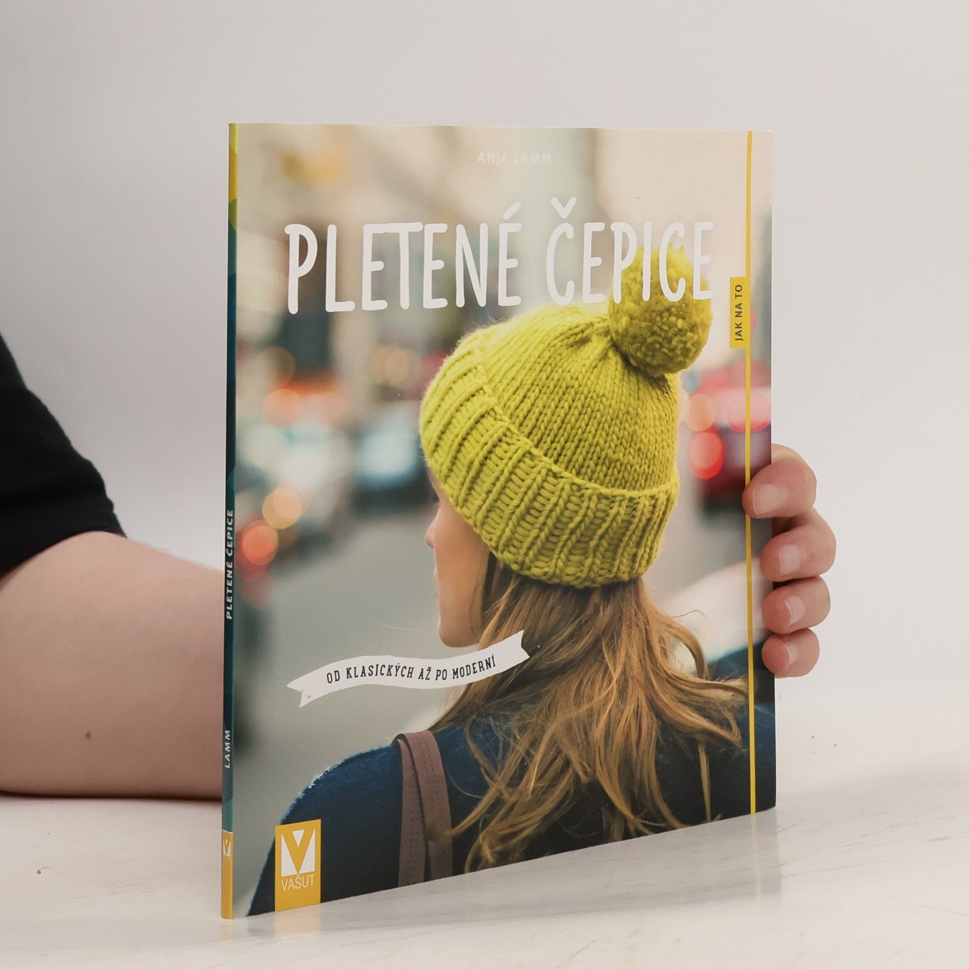 Anja Lamm Pletené čepice : od klasiky až po modernu