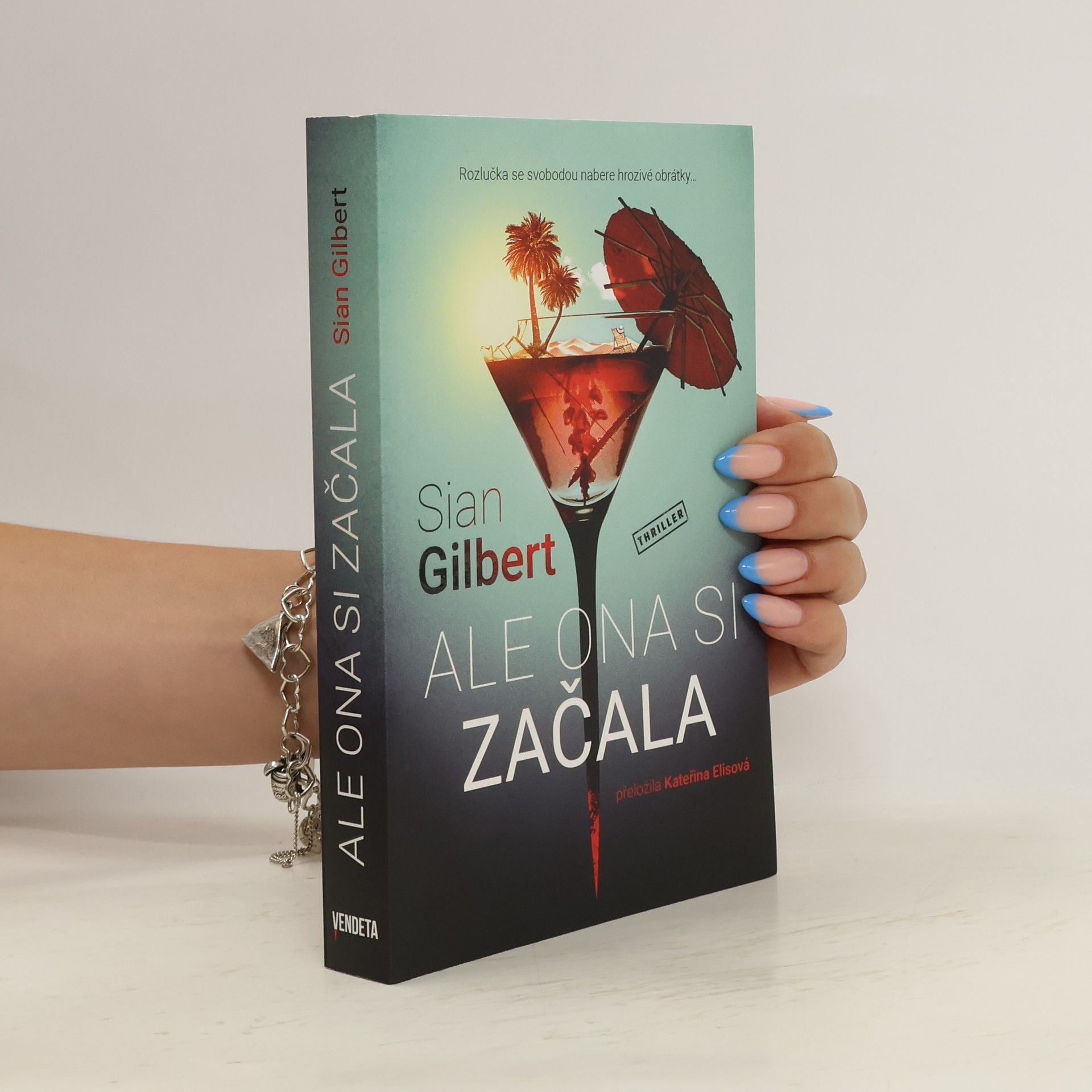 Sian Gilbert Ale ona si začala