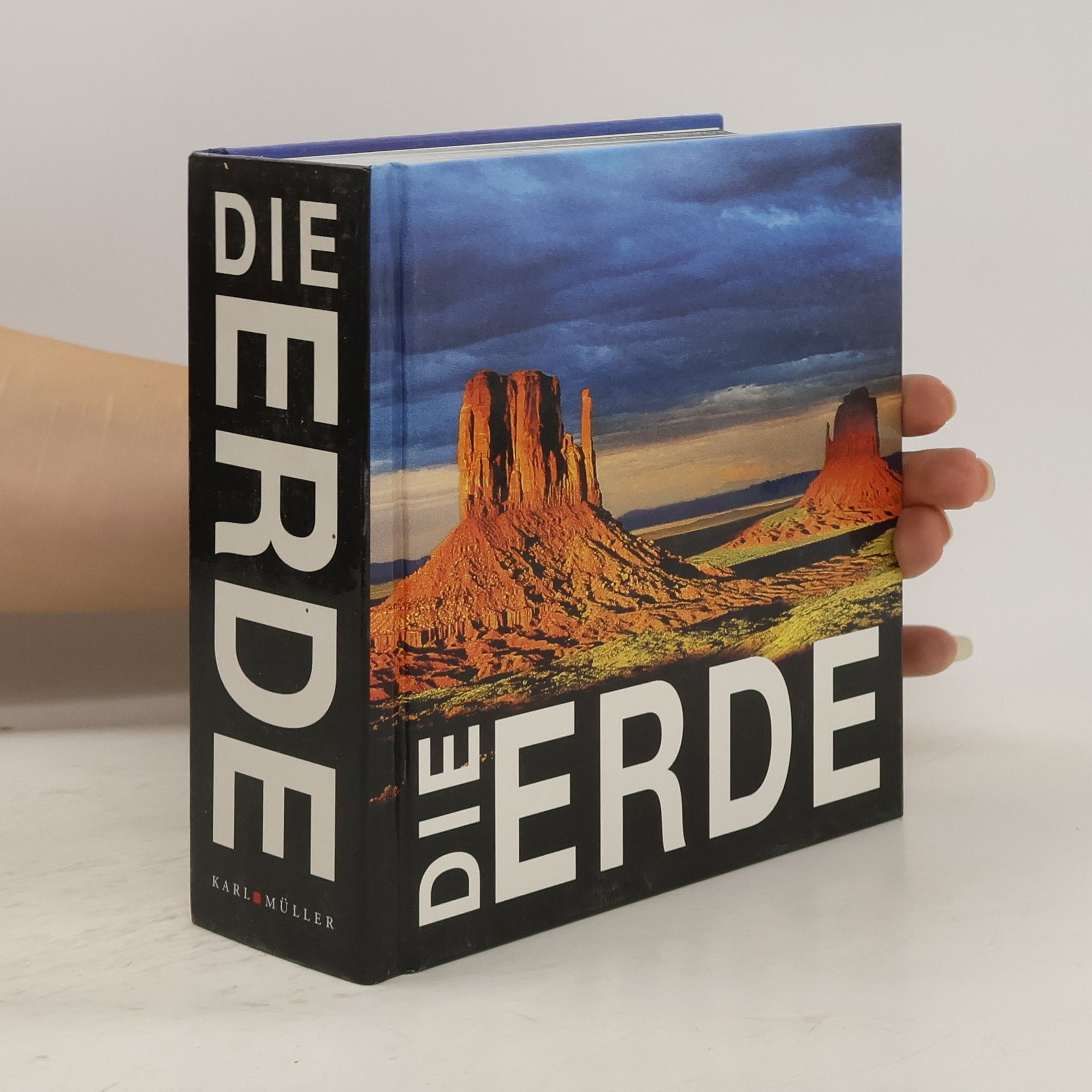 Alberto Bertolazzi Die Erde