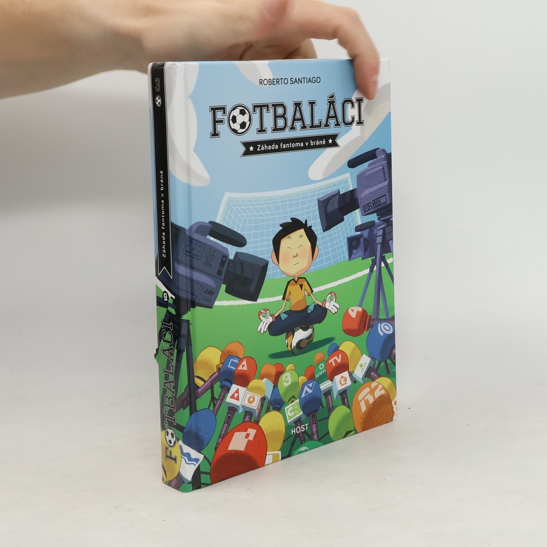 Roberto Santiago Fotbaláci. Záhada fantoma v bráně