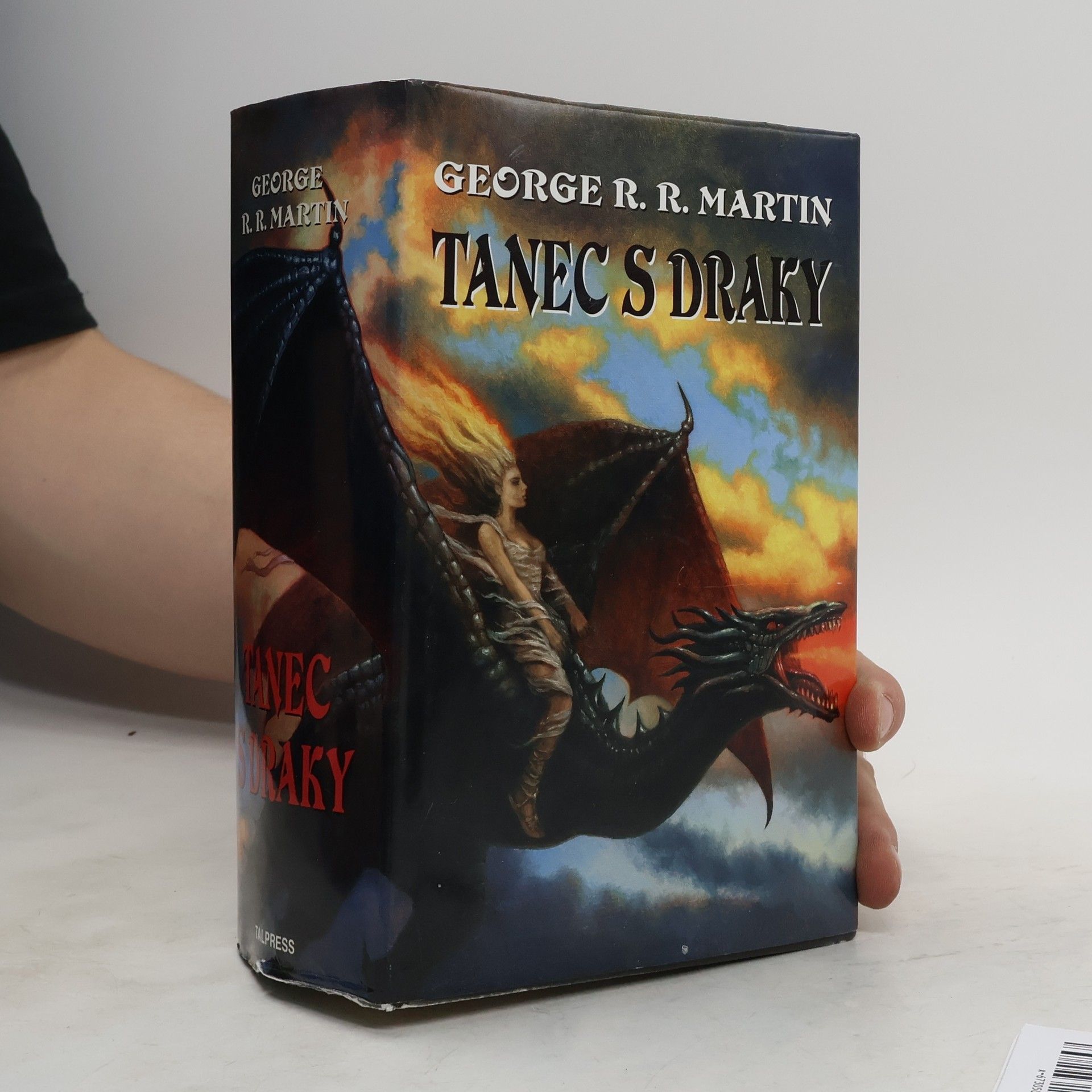 George R. R. Martin Píseň ledu a ohně. Kniha pátá, Tanec s draky