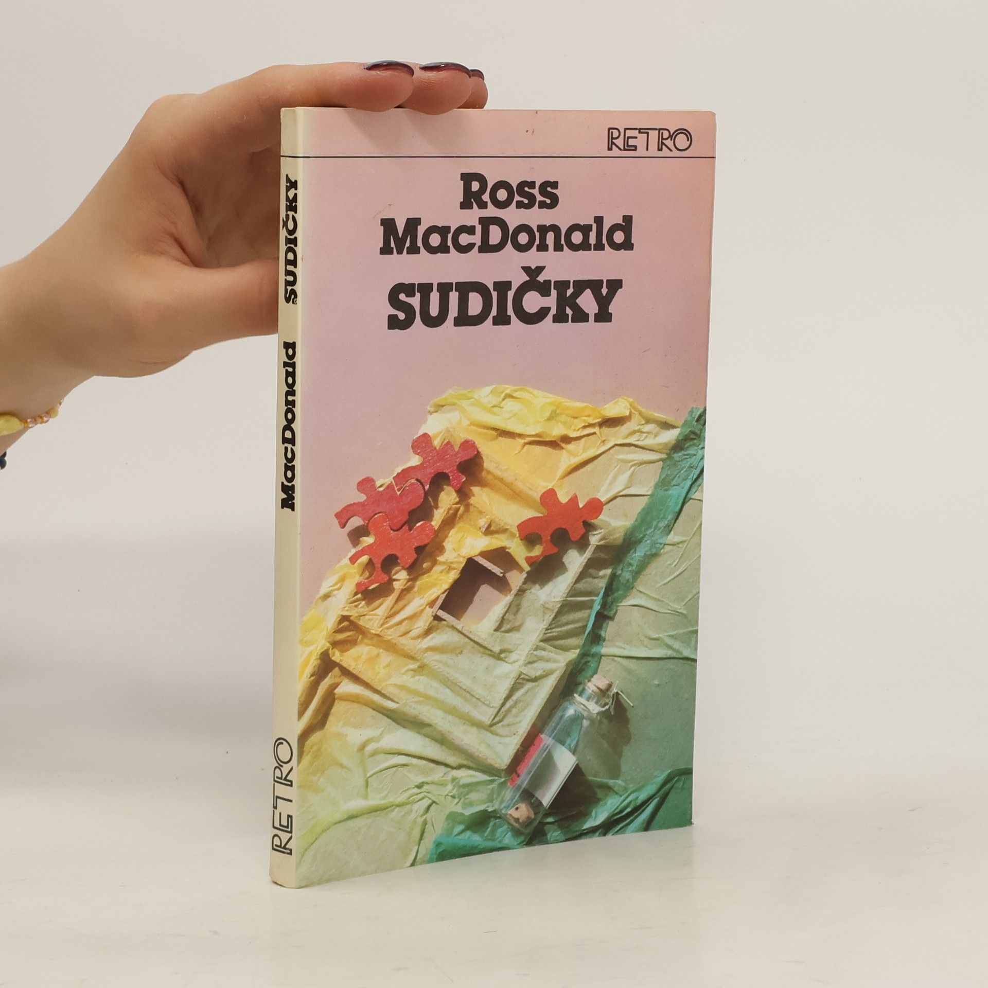 Ross Macdonald Sudičky