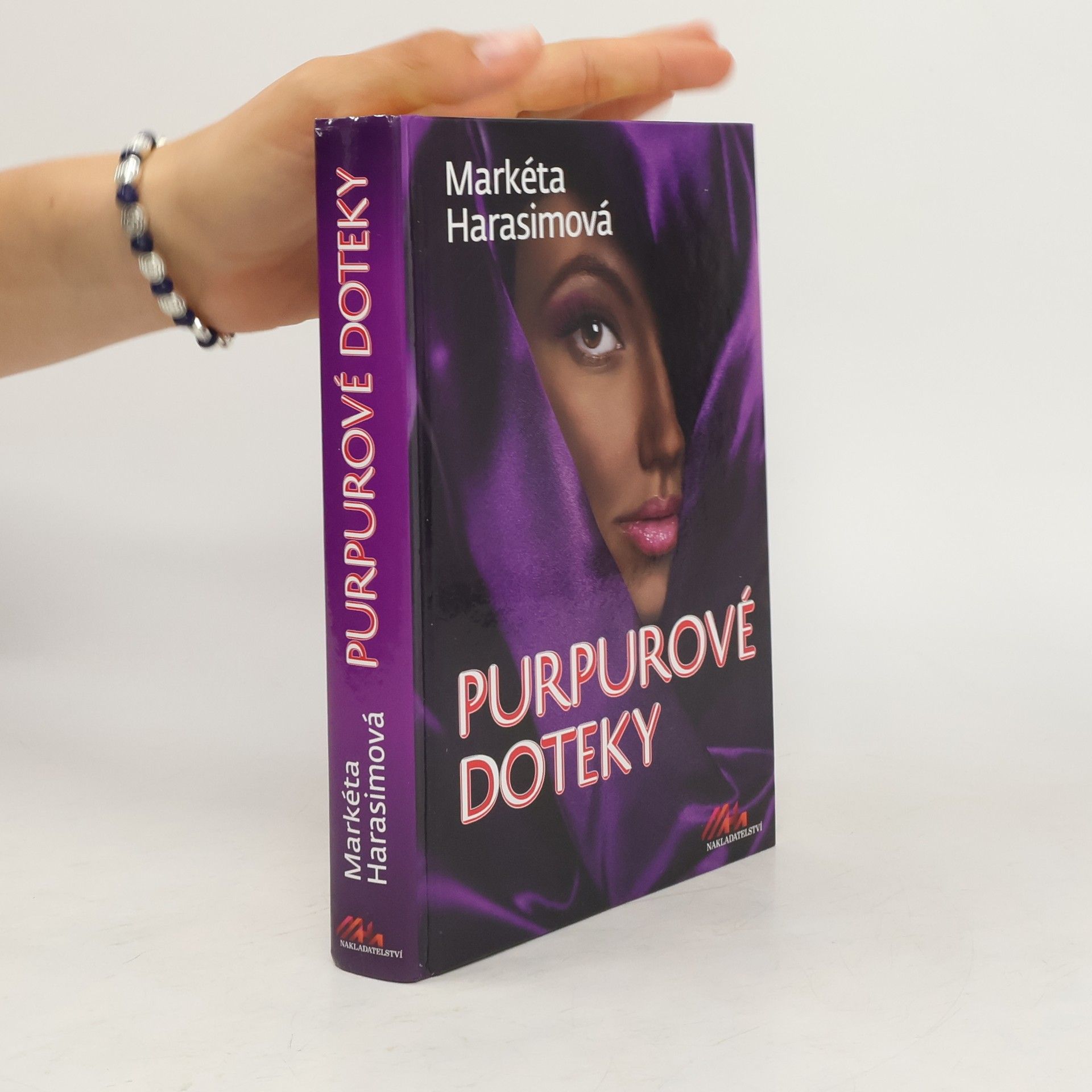 Markéta Harasimová Purpurové doteky