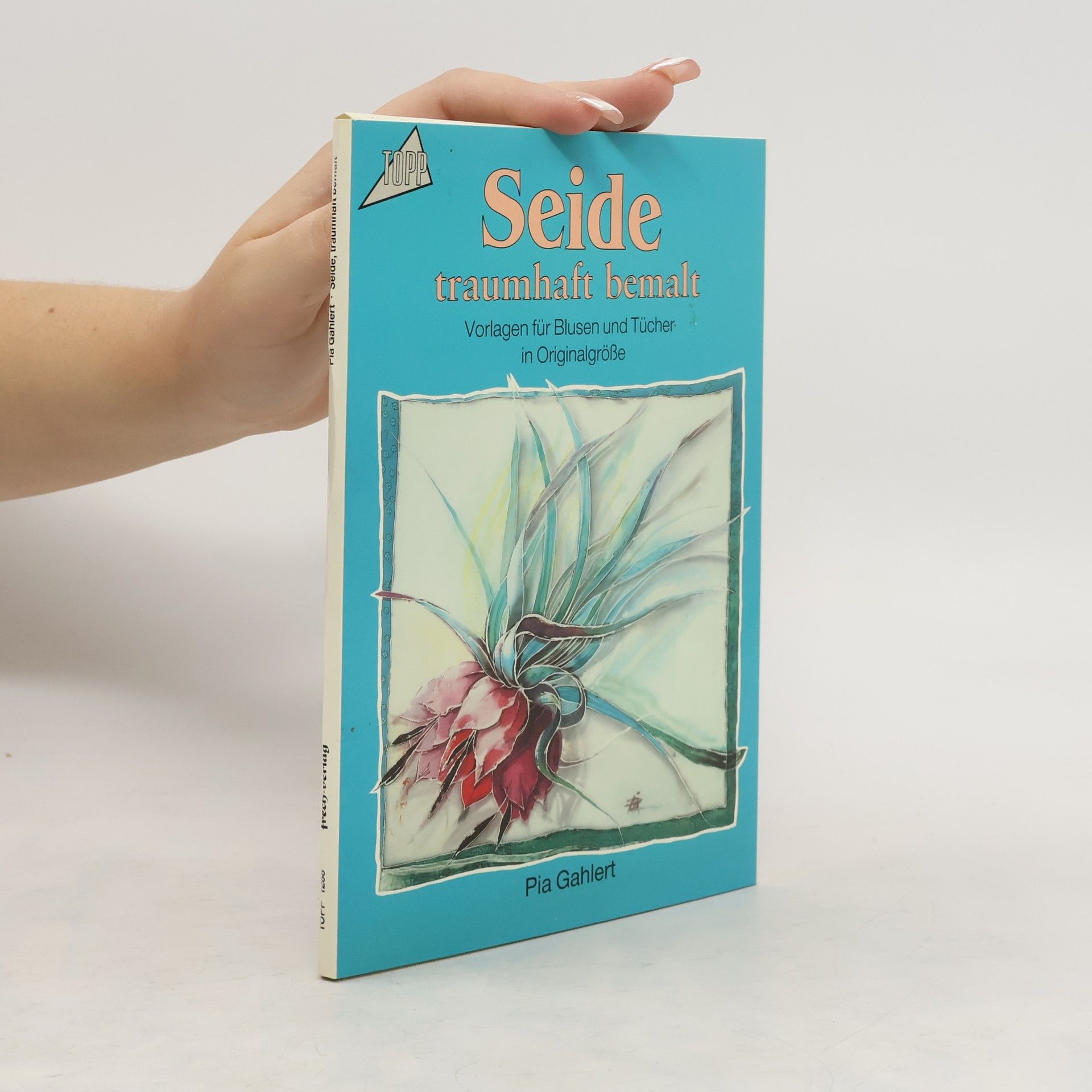 Pia Gahlert Seide traumhaft bemalt