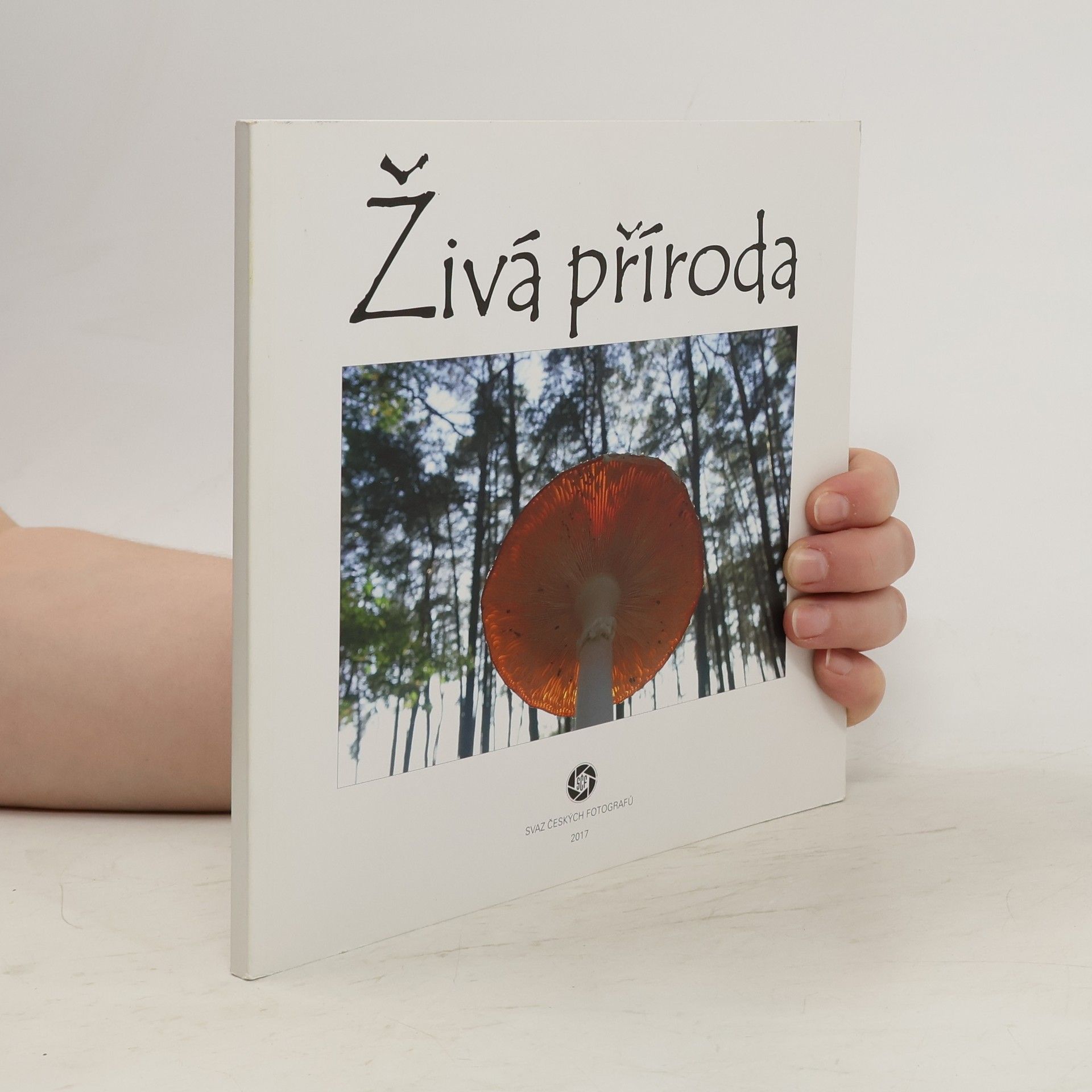 AA.VV. Živá příroda