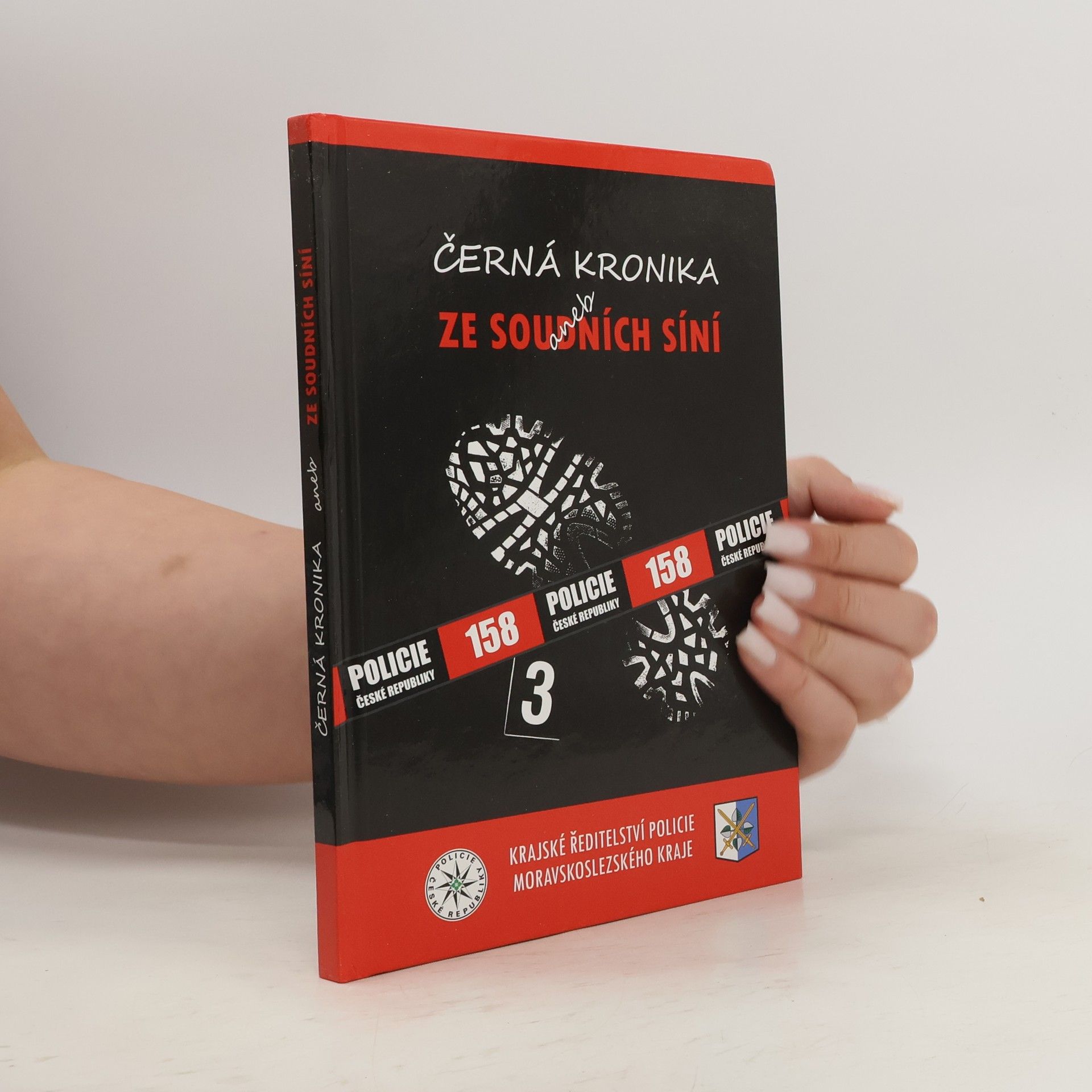Roman Pokorný Černá kronika, aneb, Ze soudních síní