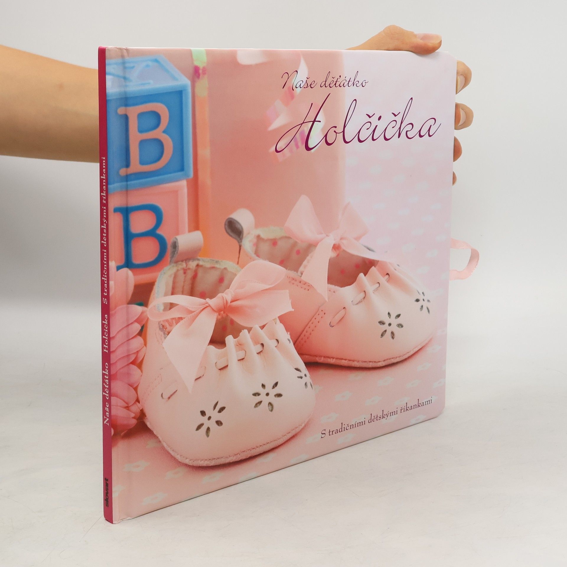 Zuzana Pavlová Naše děťátko: Holčička