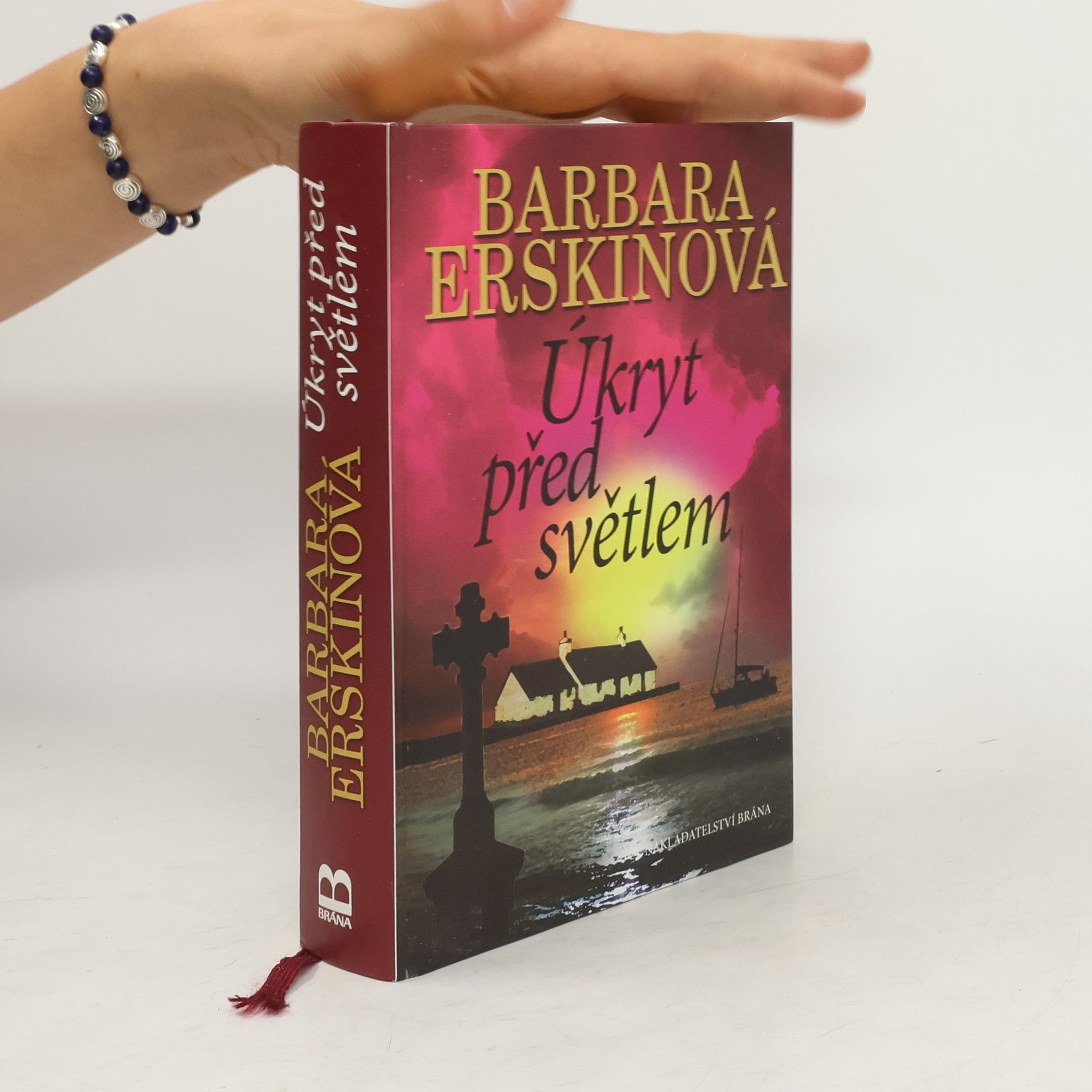 Barbara Erskine Úkryt před světlem