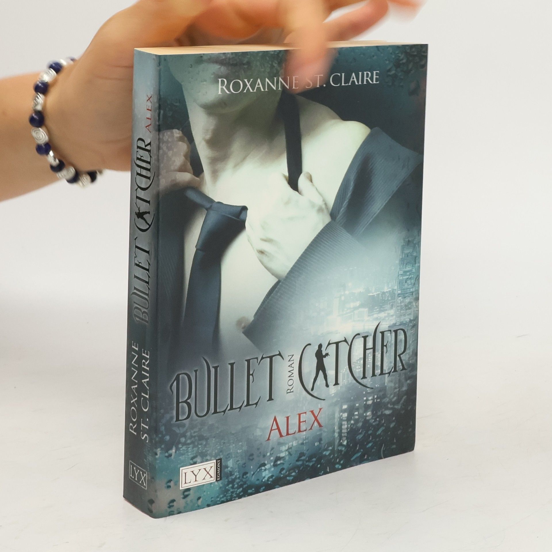 Roxanne St. Claire Bullet Catcher