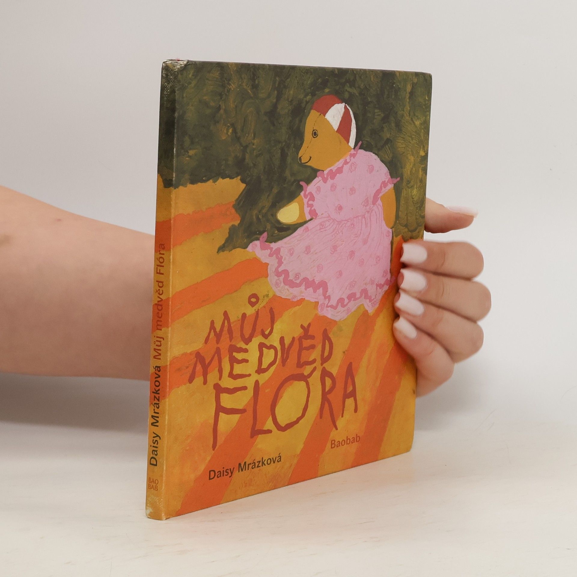 Daisy Mrázková Můj medvěd Flóra