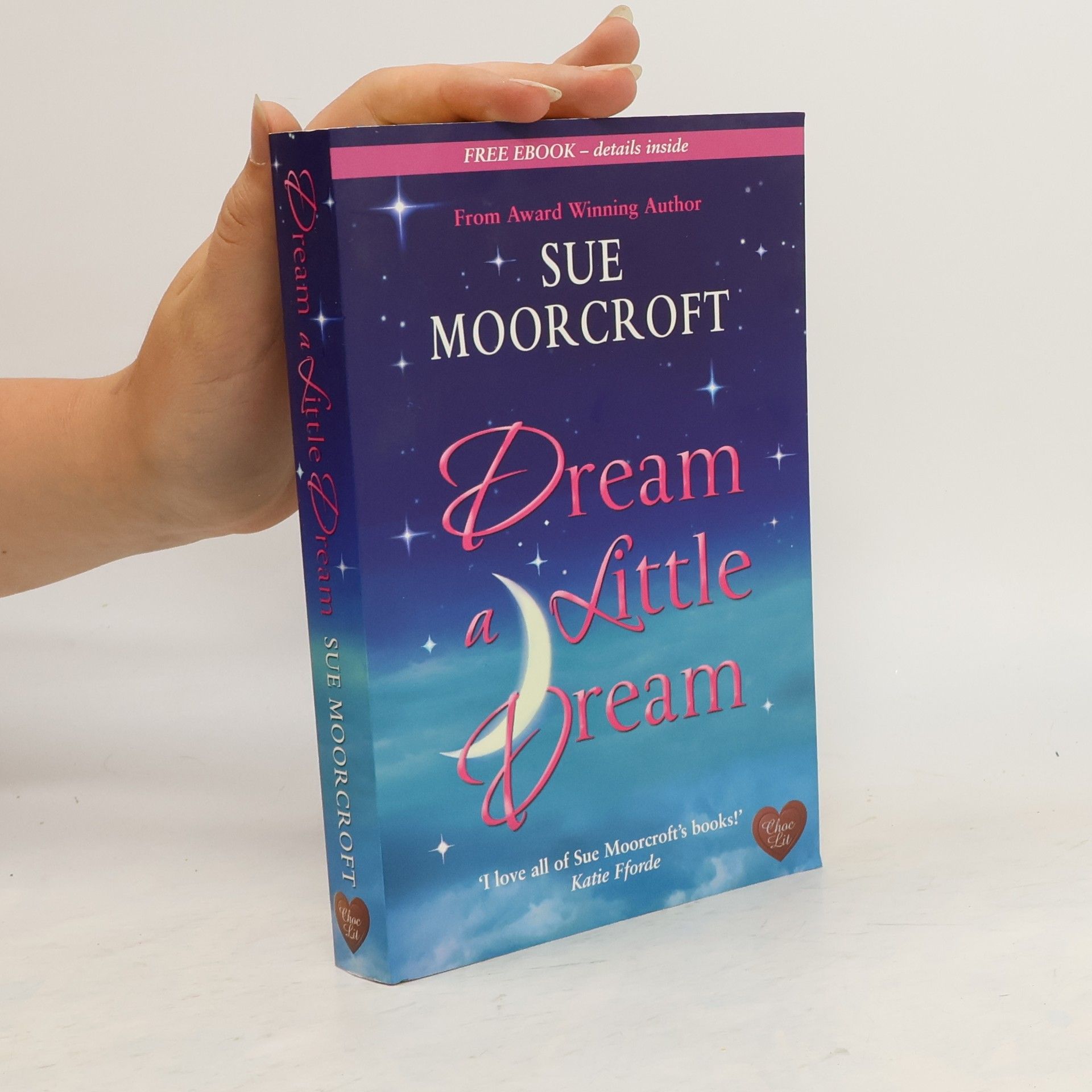 Sue Moorcroft Dream a Little Dream
