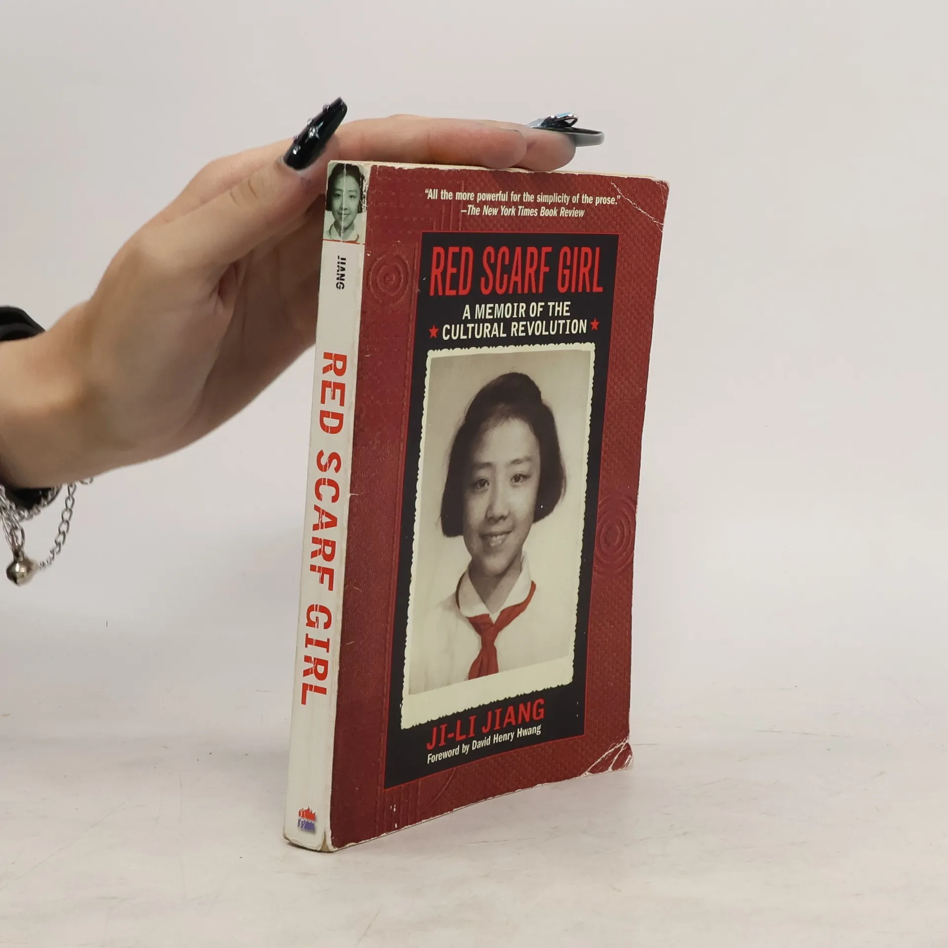 Red Scarf Girl | Book | Paperback | Na Jiang | EN