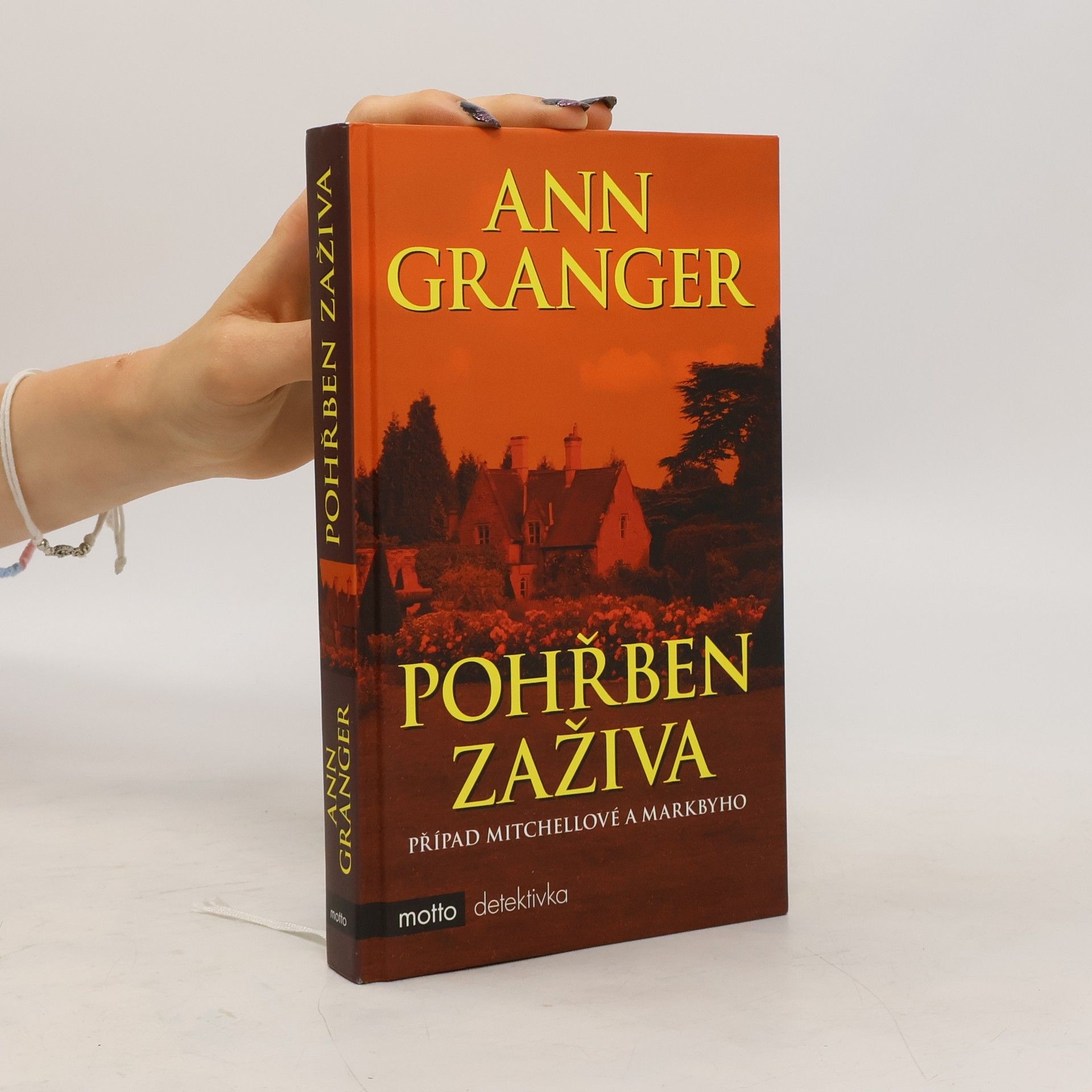 Ann Granger Pohřben zaživa