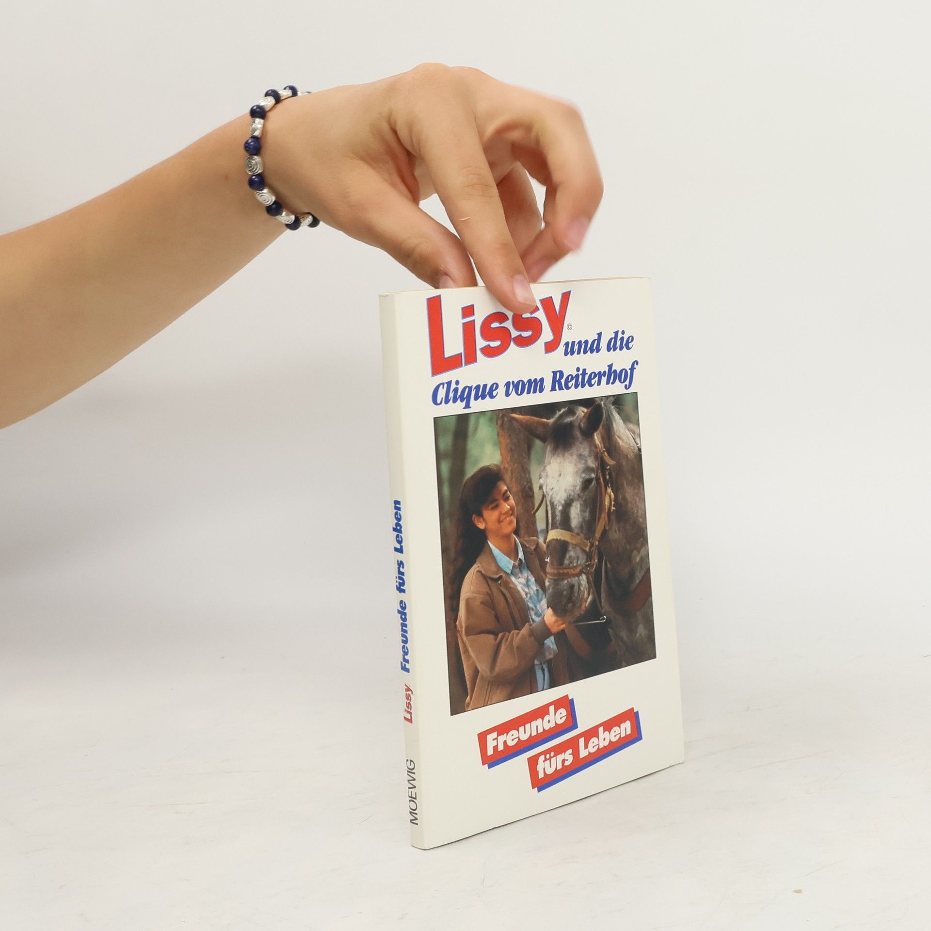 Collectif d'auteurs Lissy und die Clique vom Reiterhof. Freunde fürs Leben