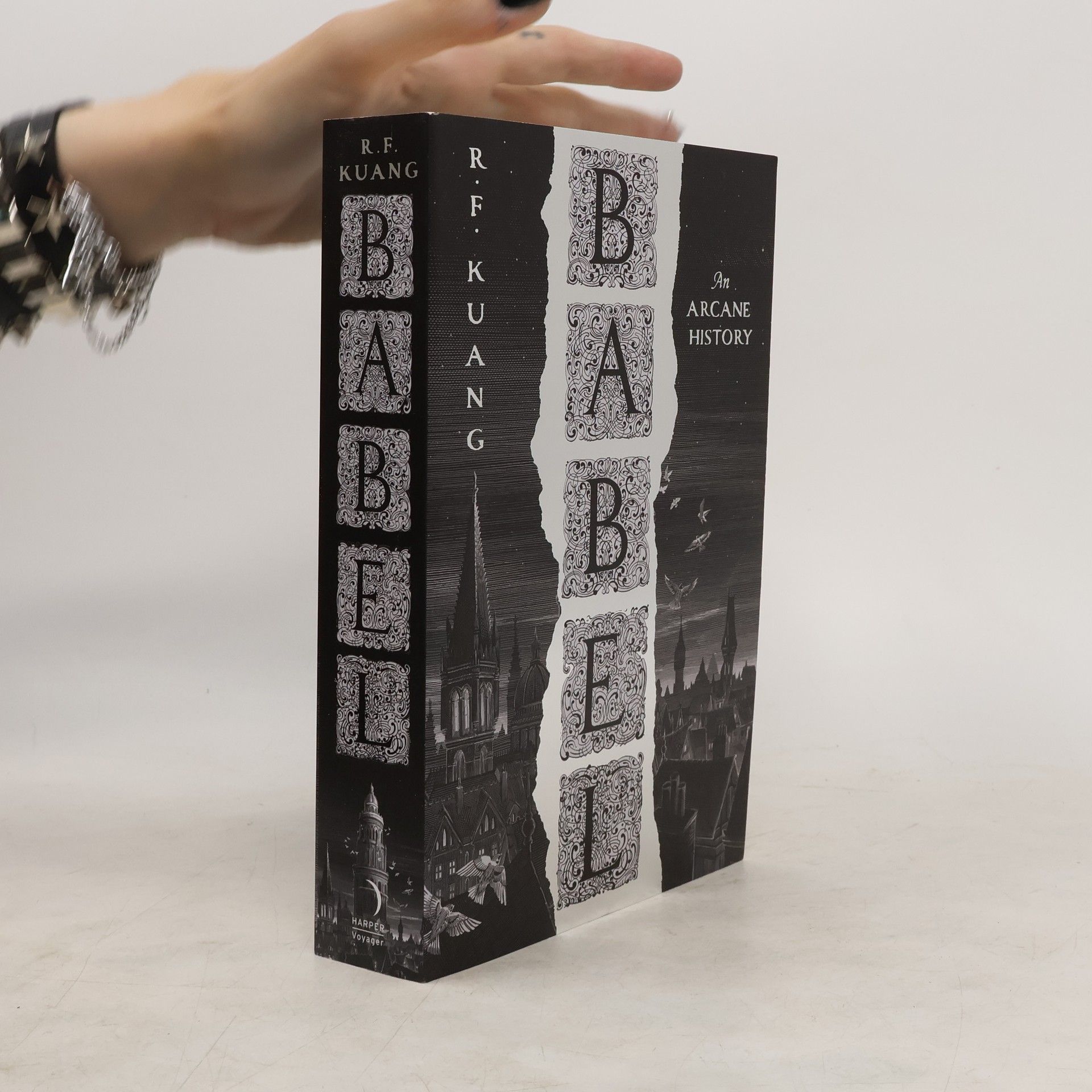 R.F. Kuang Babel. An Arcane History
