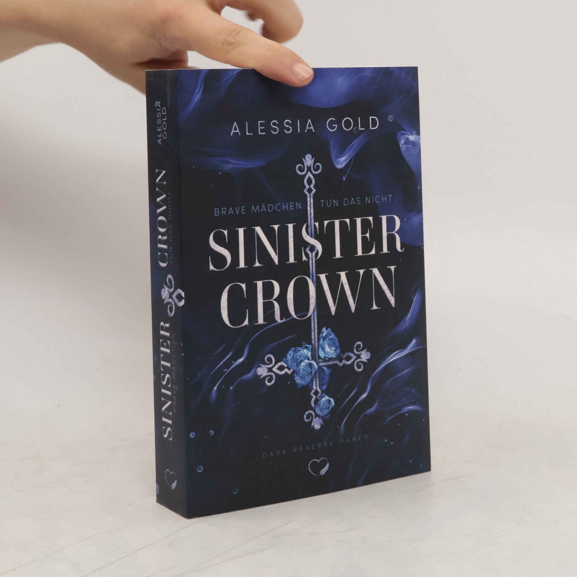 Alessia Gold Sinister Crown