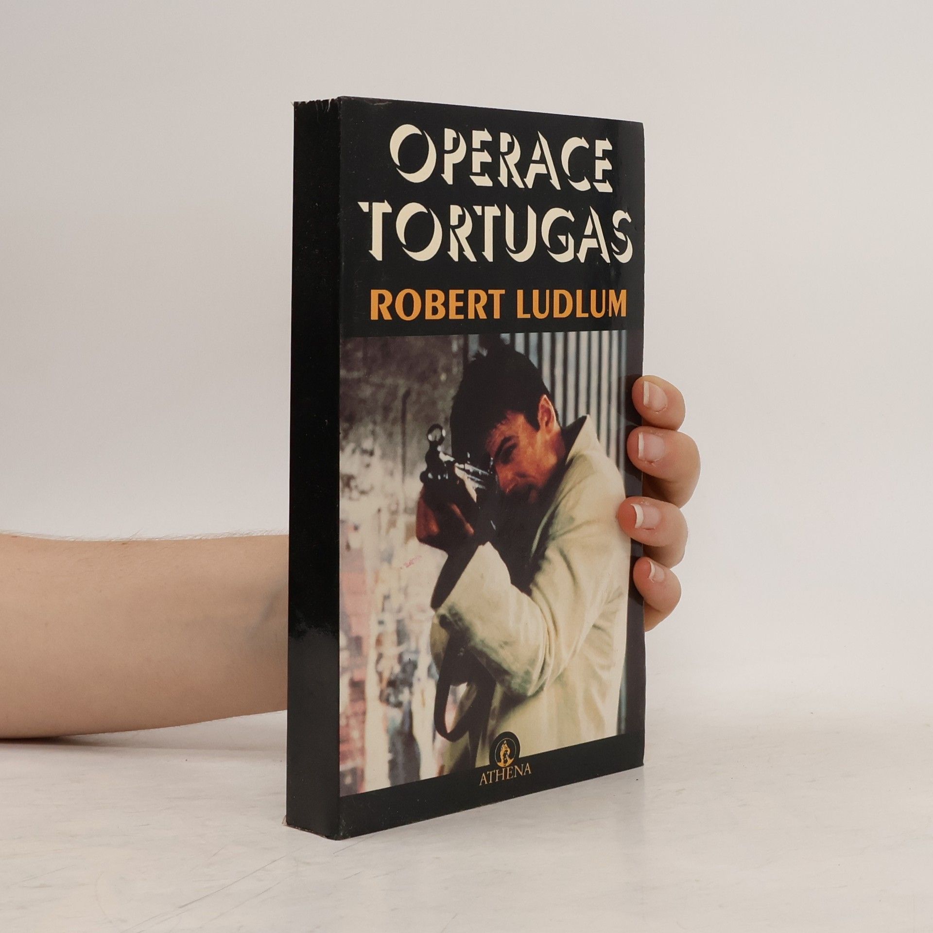 Robert Ludlum Operace Tortugas