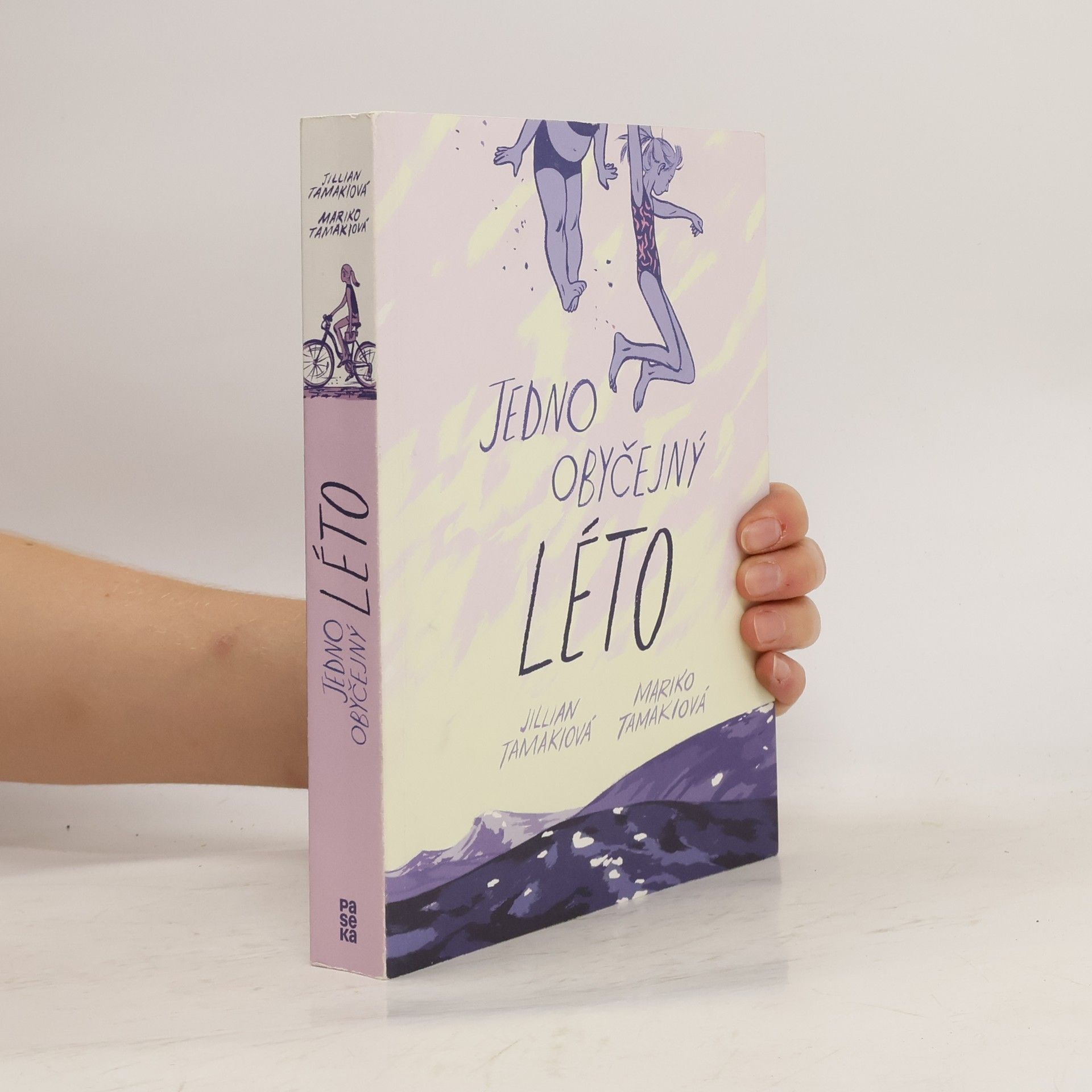 Mariko Tamaki Jedno obyčejný léto