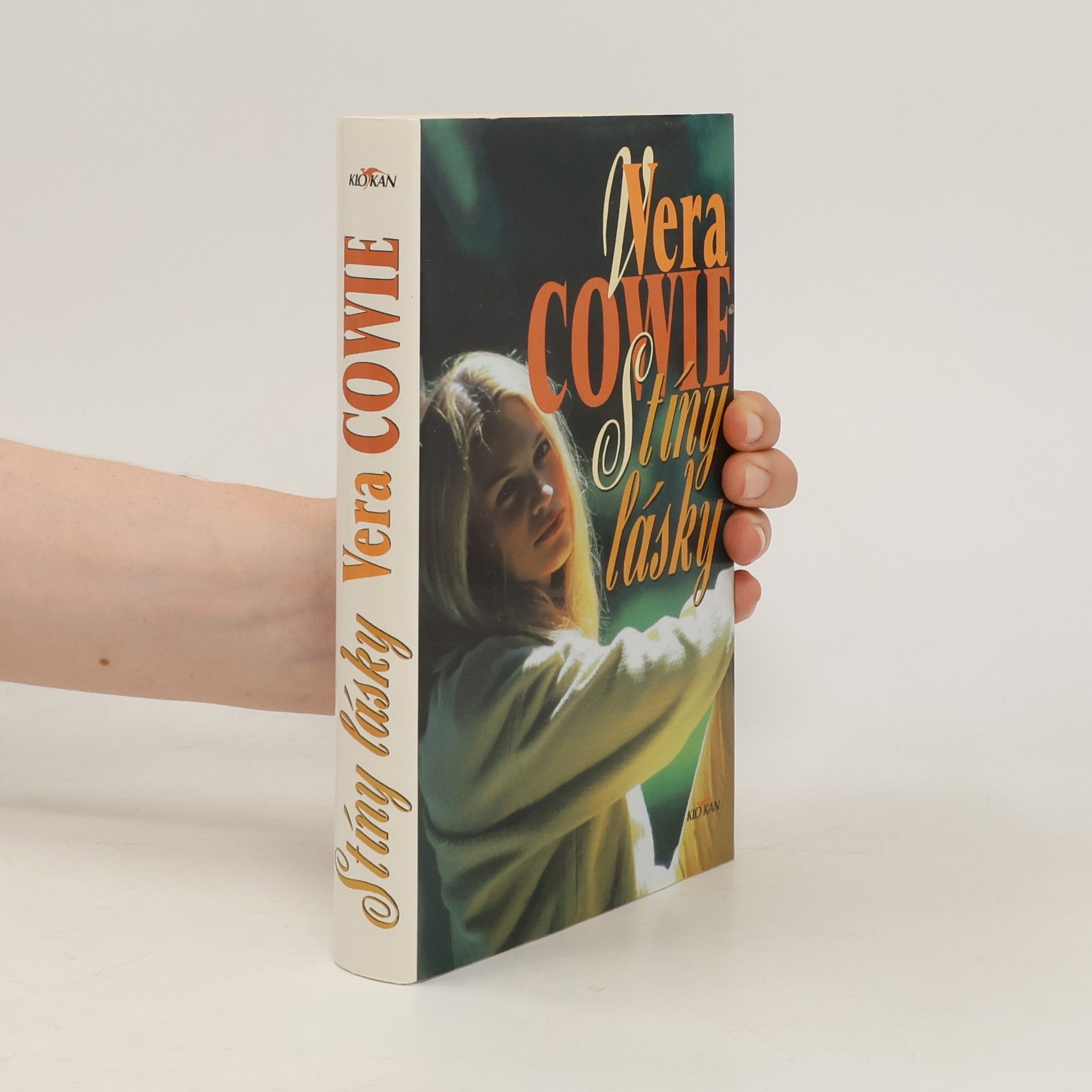 Vera Cowie Stíny lásky