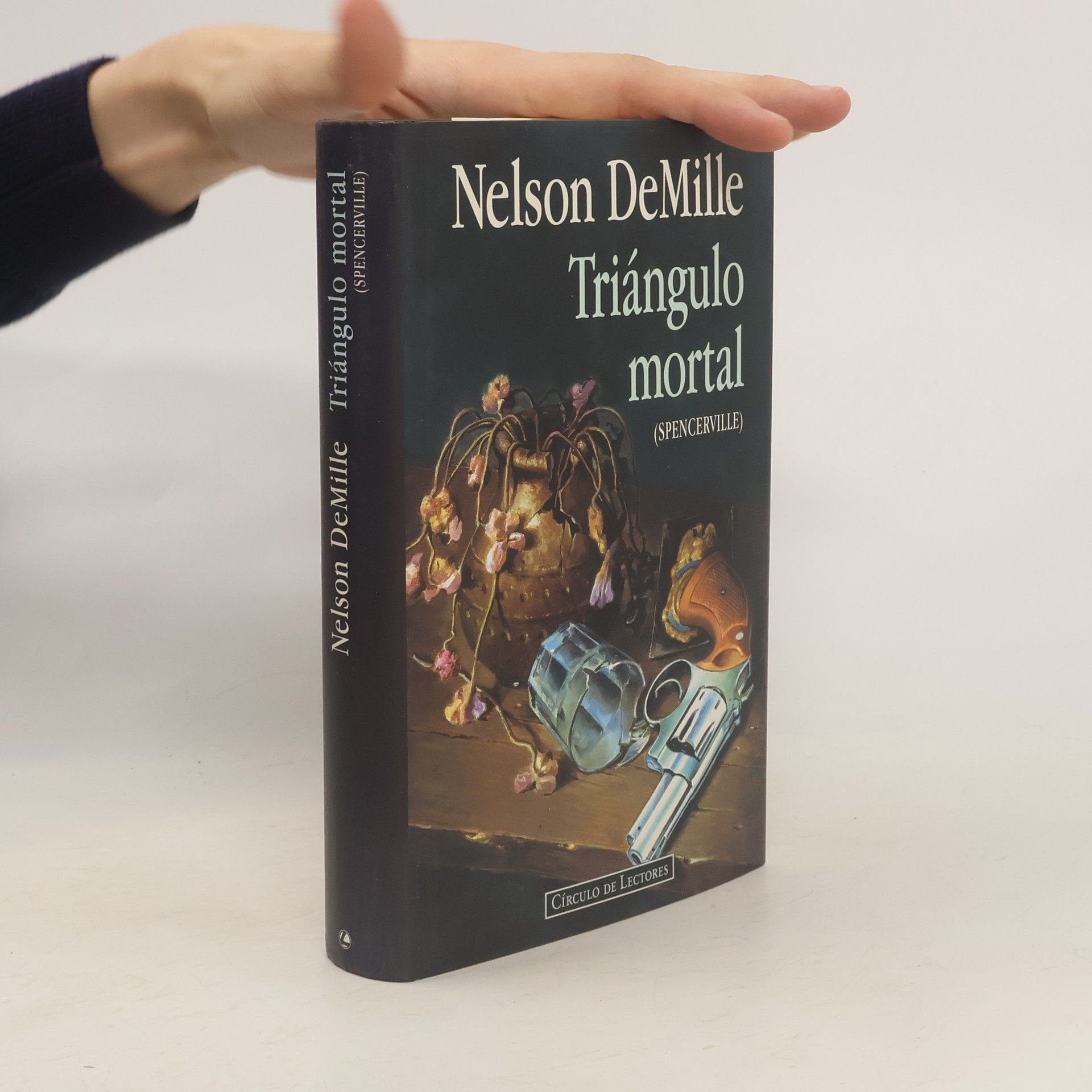 Nelson DeMille Triángulo mortal