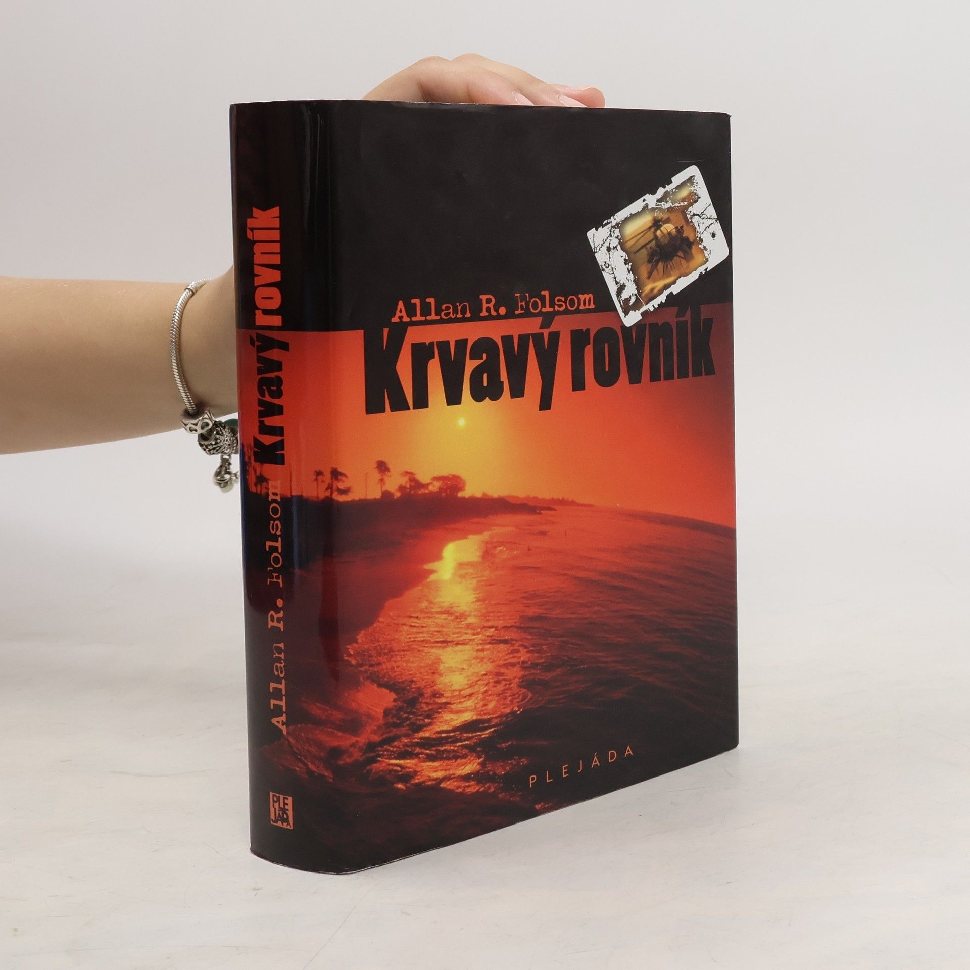 Allan Folsom Krvavý rovník