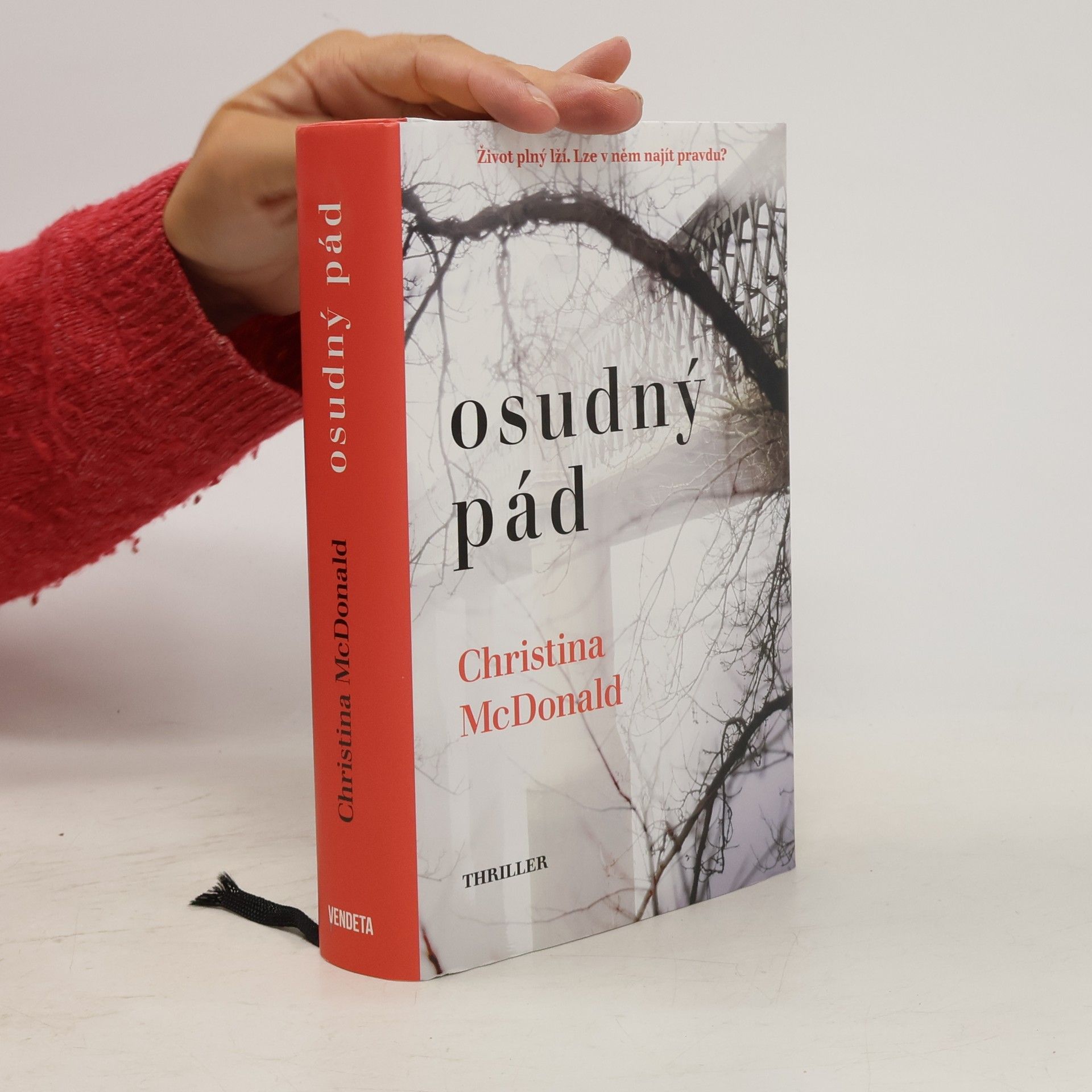 Christina McDonald Osudný pád