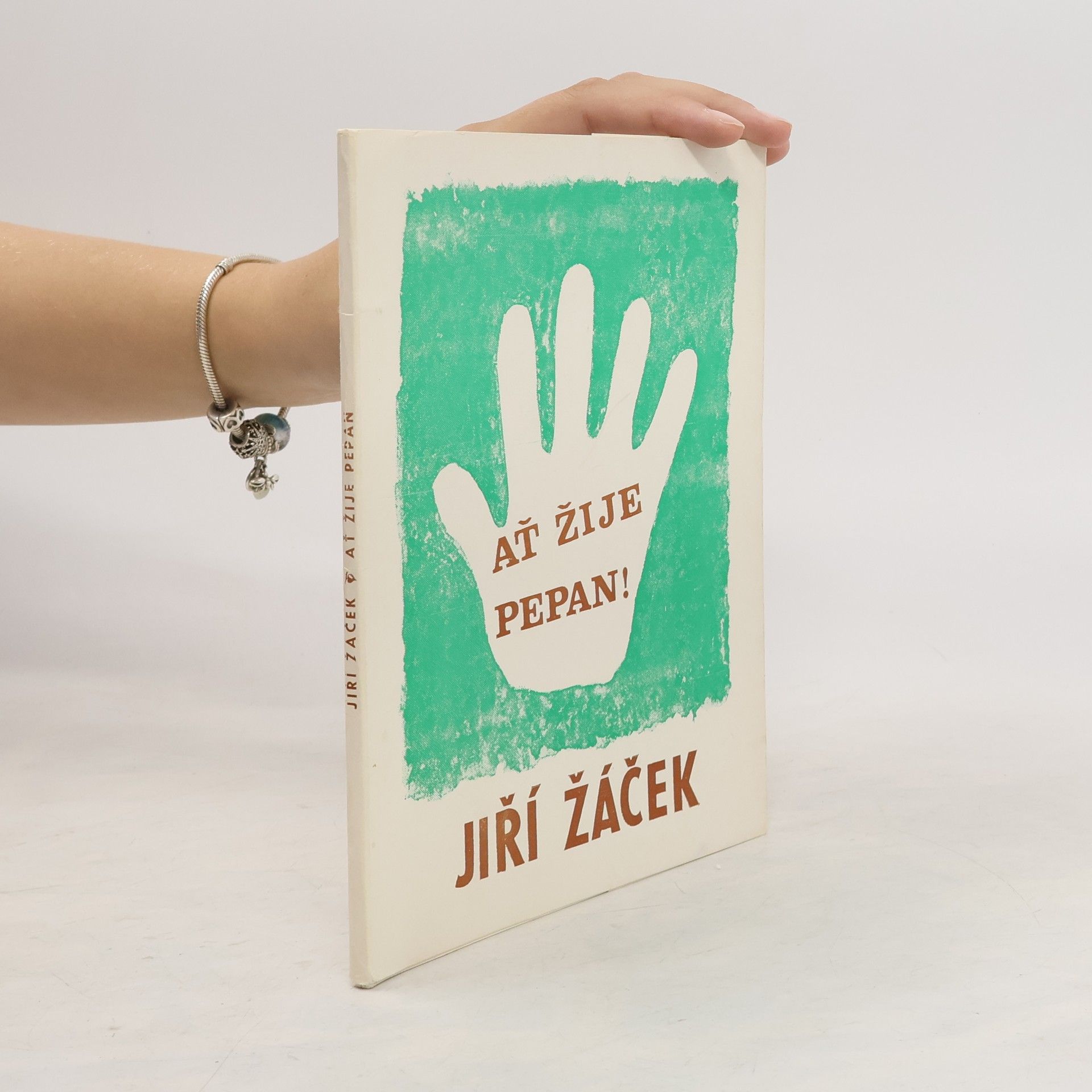 Jiří Žáček Ať žije Pepan!