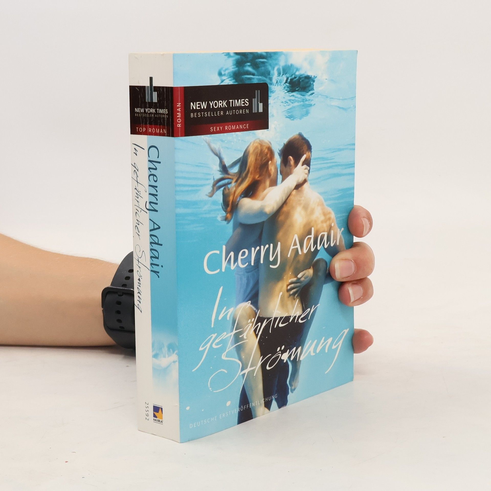Cherry Adair In gefährlicher Strömung
