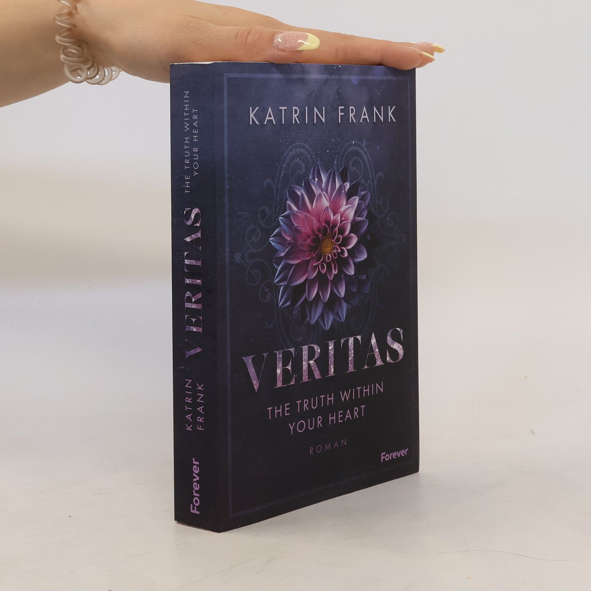 Katrin Frank Veritas. The Truth Within Your Heart