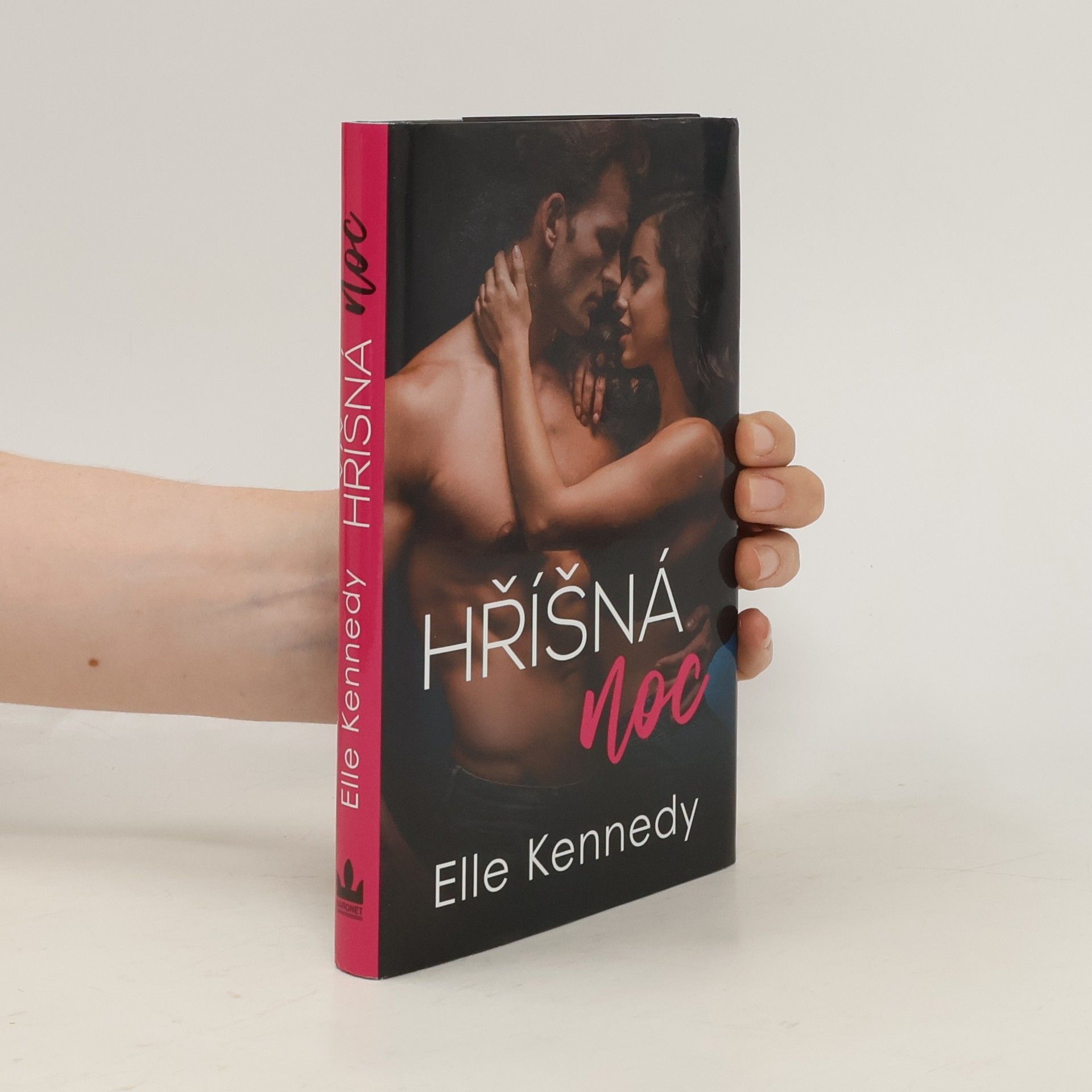 Elle Kennedy Hříšná noc
