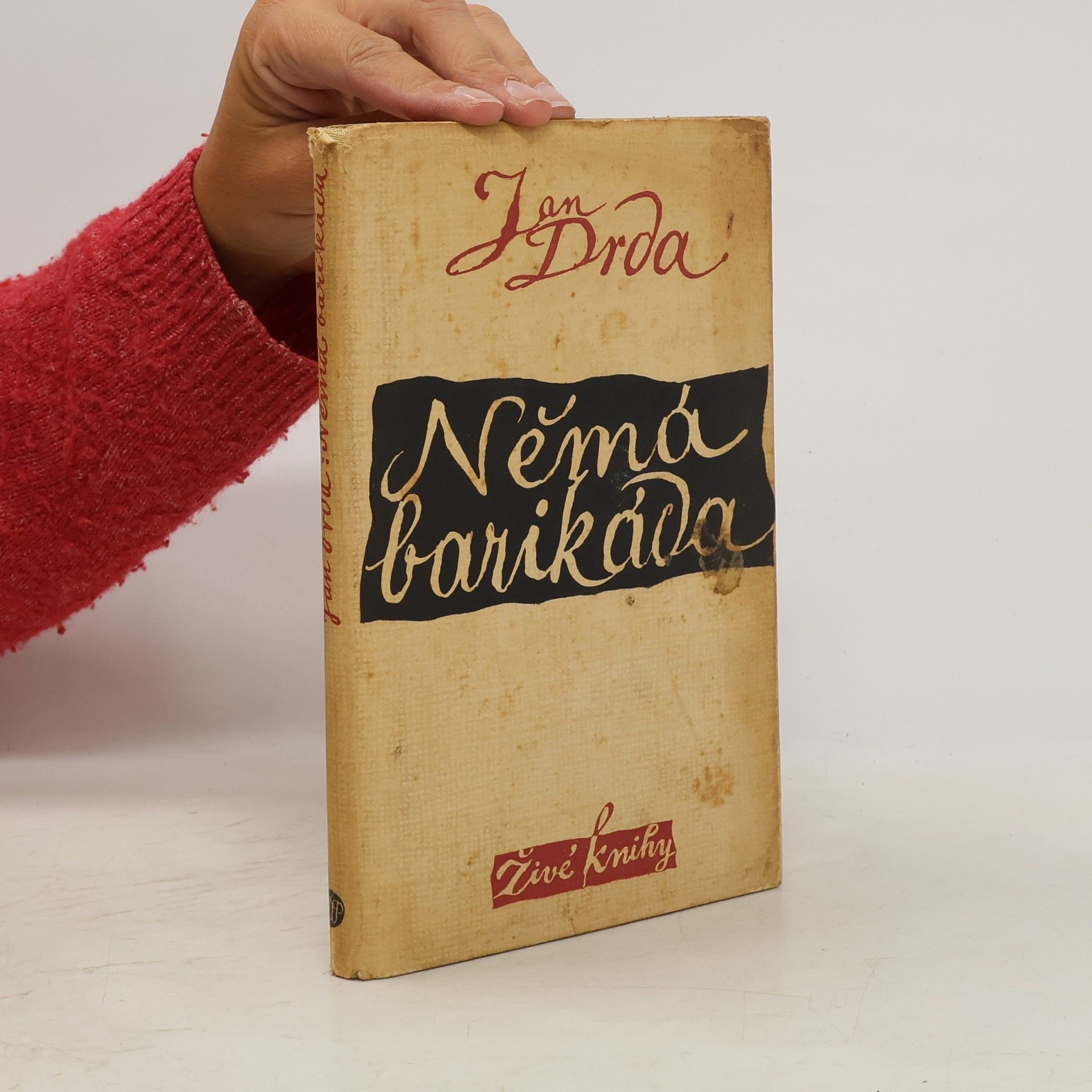 Jan Drda Němá barikáda