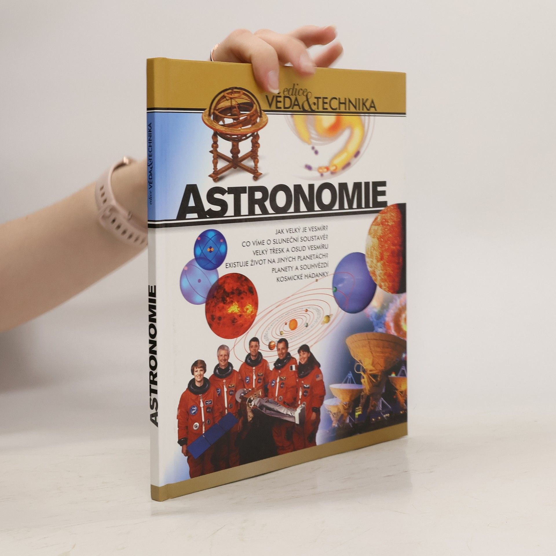 T. J. Mahoney Astronomie
