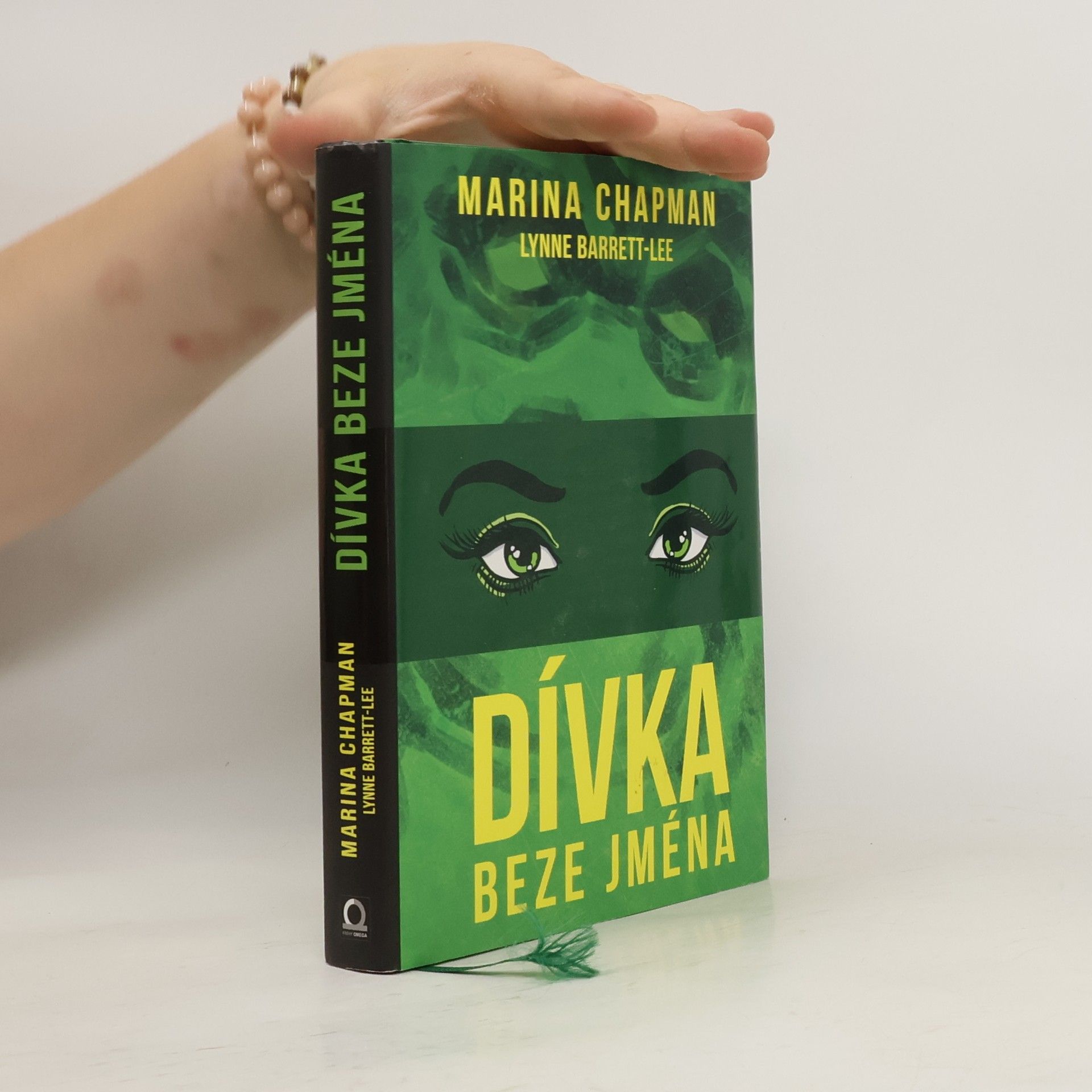 Marina Chapman Dívka beze jména. Neuvěřitelný příběh dítěte vychovávaného opicemi