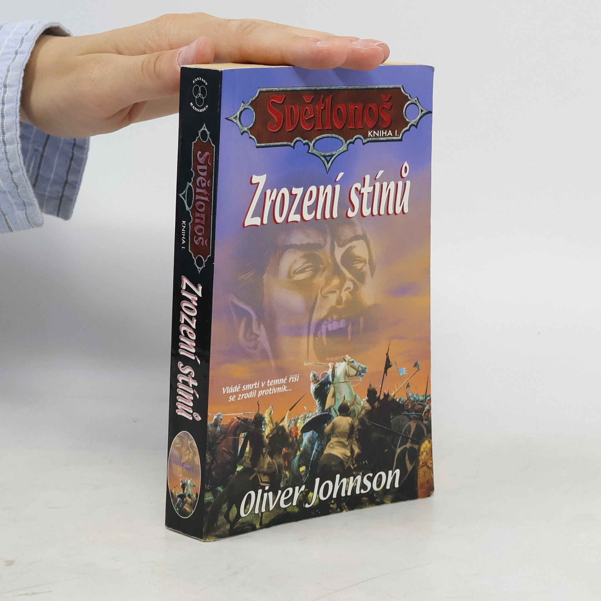 Oliver Johnson Světlonoš, kniha I: Zrození stínů