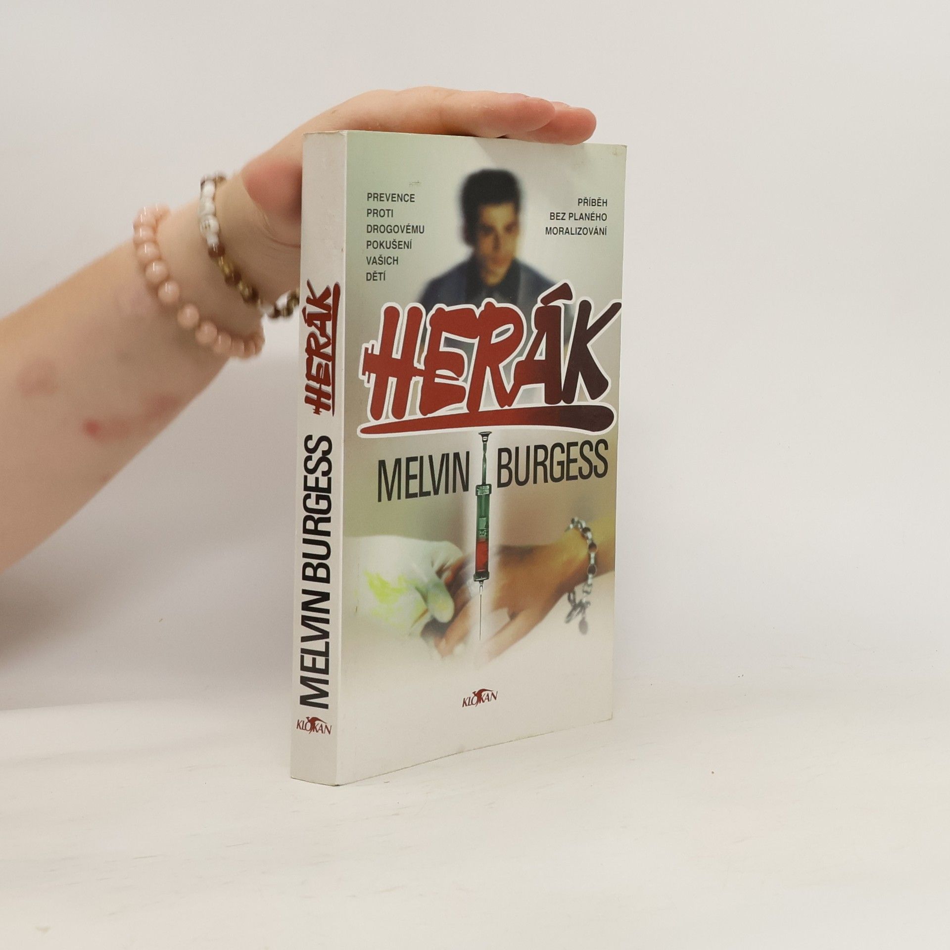 Melvin Burgess Herák